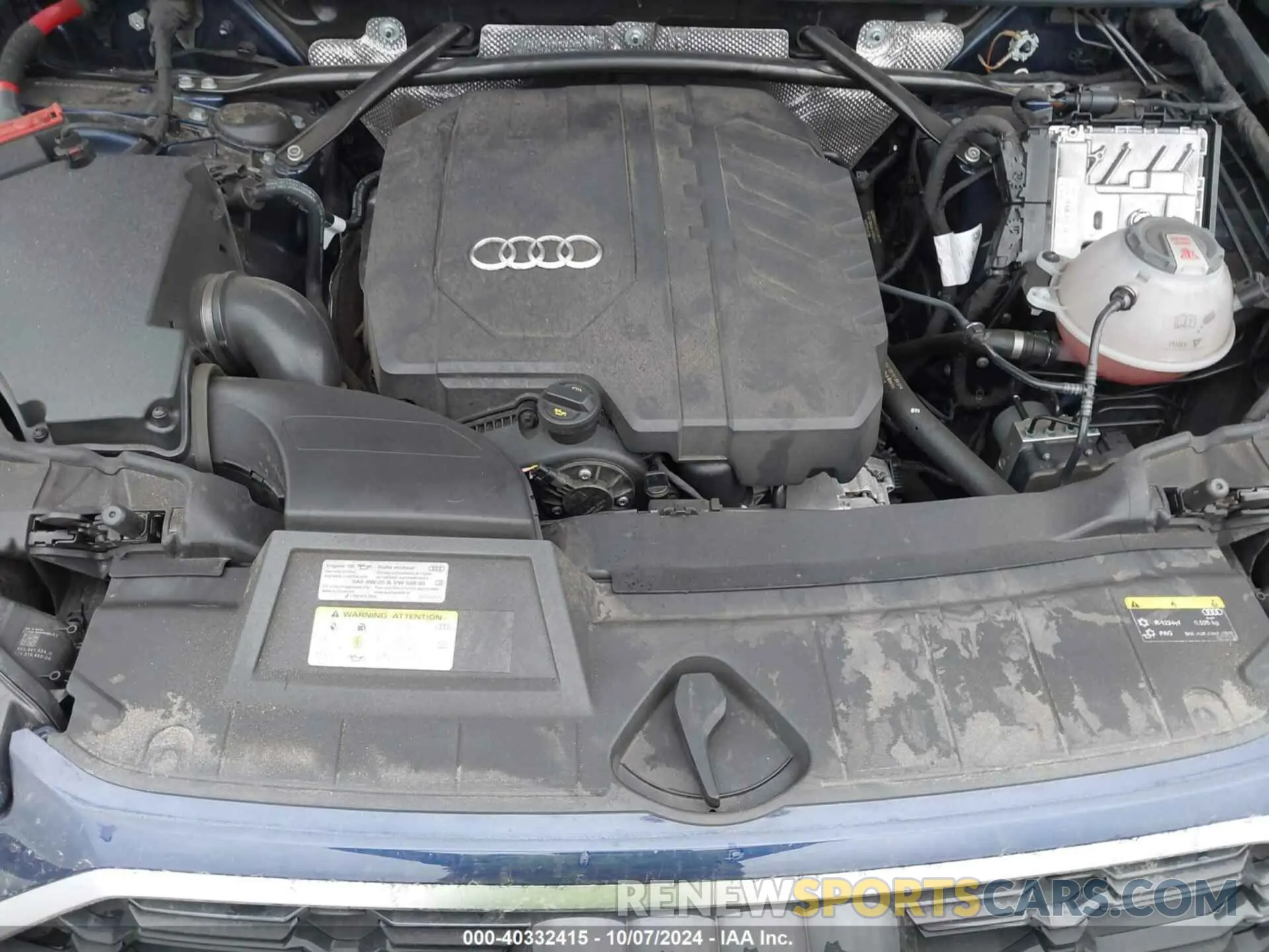 10 Photograph of a damaged car WA1GAAFY2N2070135 AUDI Q5 2022