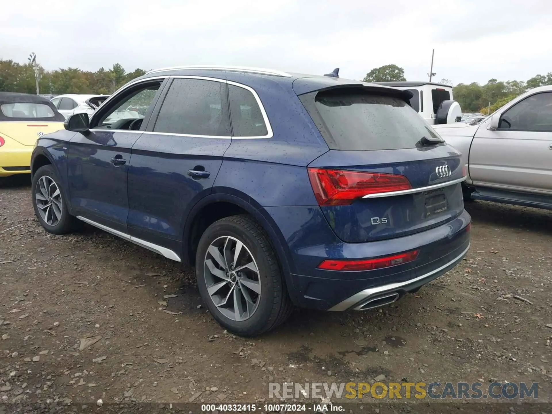 3 Photograph of a damaged car WA1GAAFY2N2070135 AUDI Q5 2022
