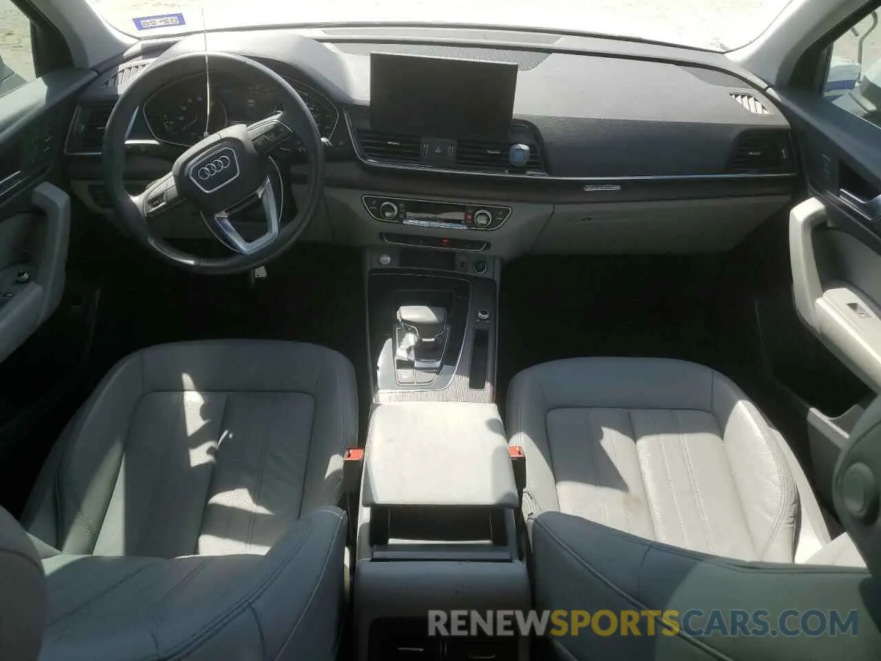8 Photograph of a damaged car WA1GAAFY3N2047799 AUDI Q5 2022