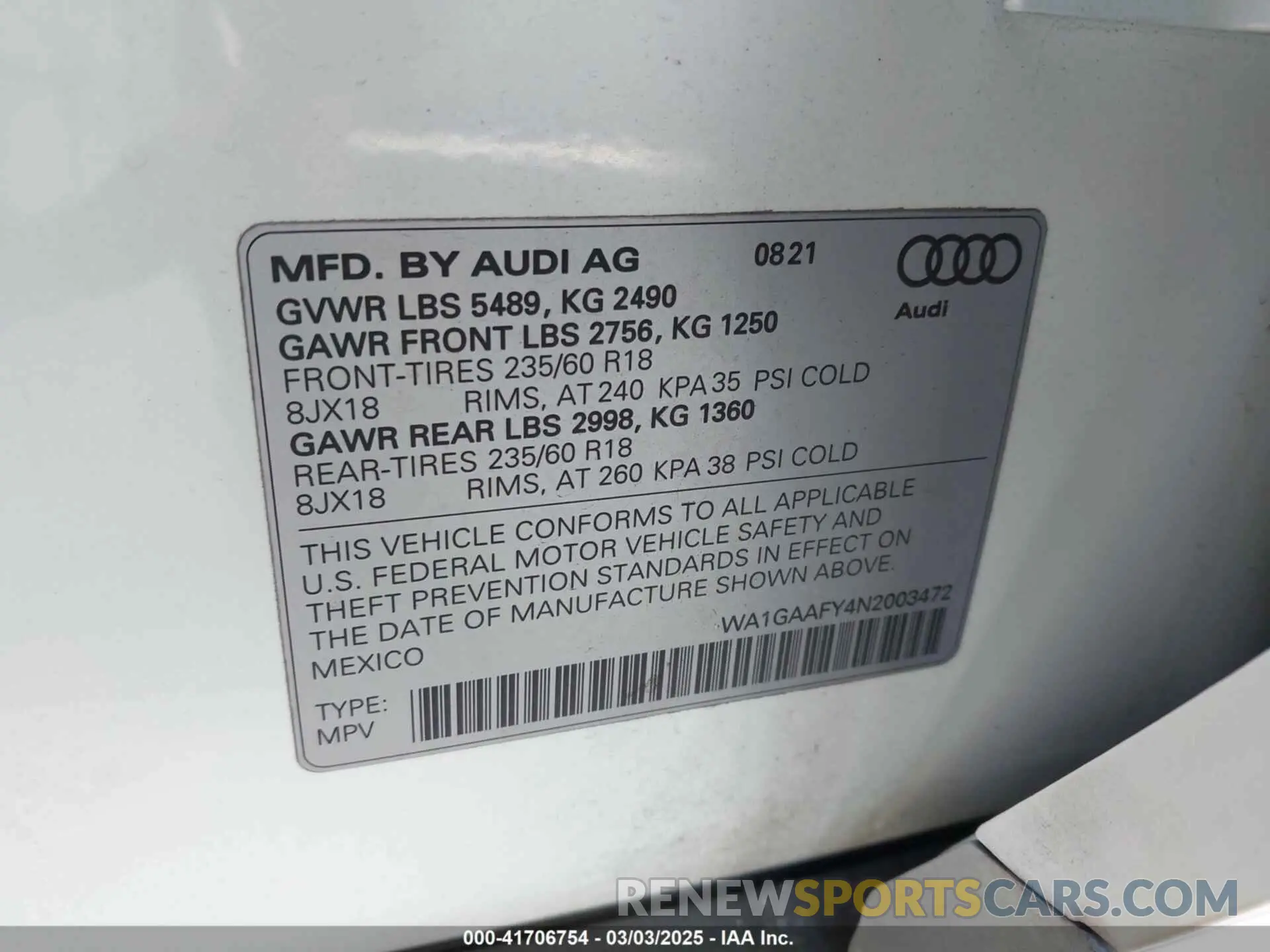 9 Photograph of a damaged car WA1GAAFY4N2003472 AUDI Q5 2022