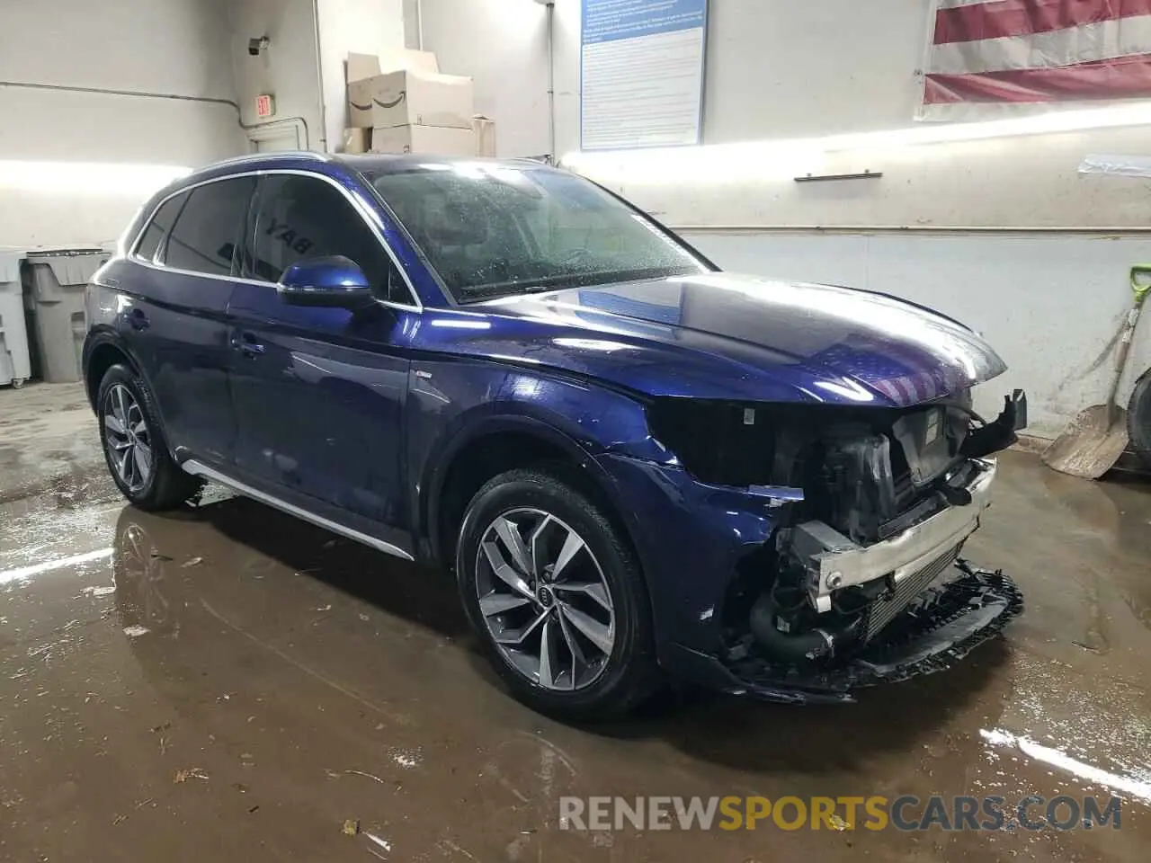 4 Photograph of a damaged car WA1GAAFY4N2050453 AUDI Q5 2022