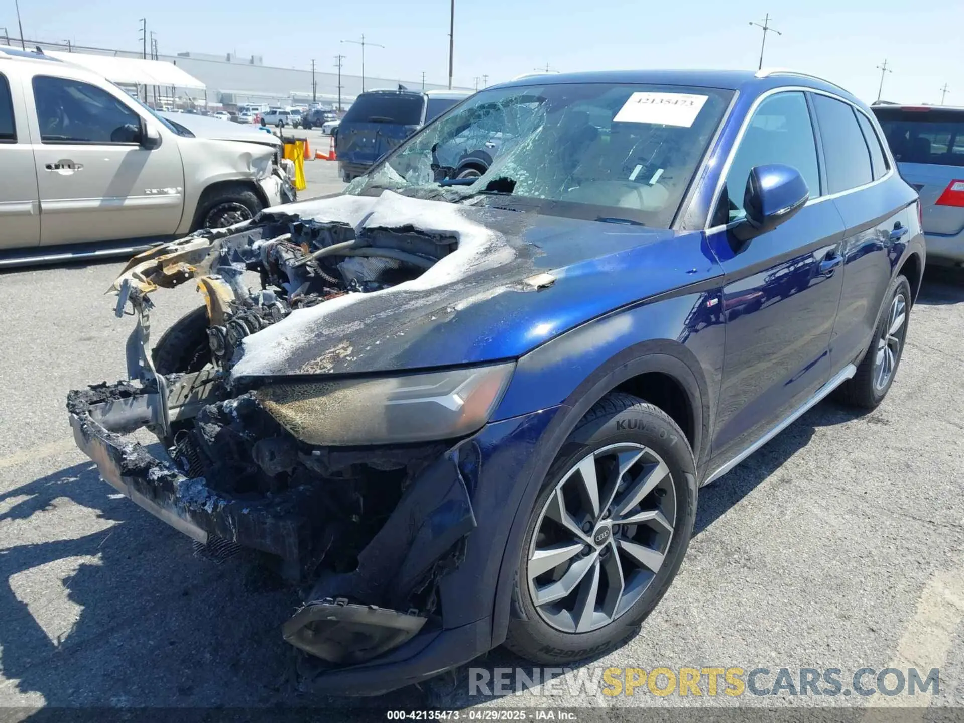 13 Photograph of a damaged car WA1GAAFY5N2080030 AUDI Q5 2022