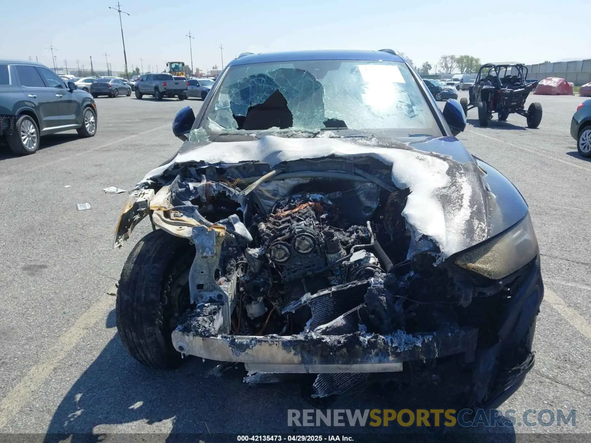 6 Photograph of a damaged car WA1GAAFY5N2080030 AUDI Q5 2022