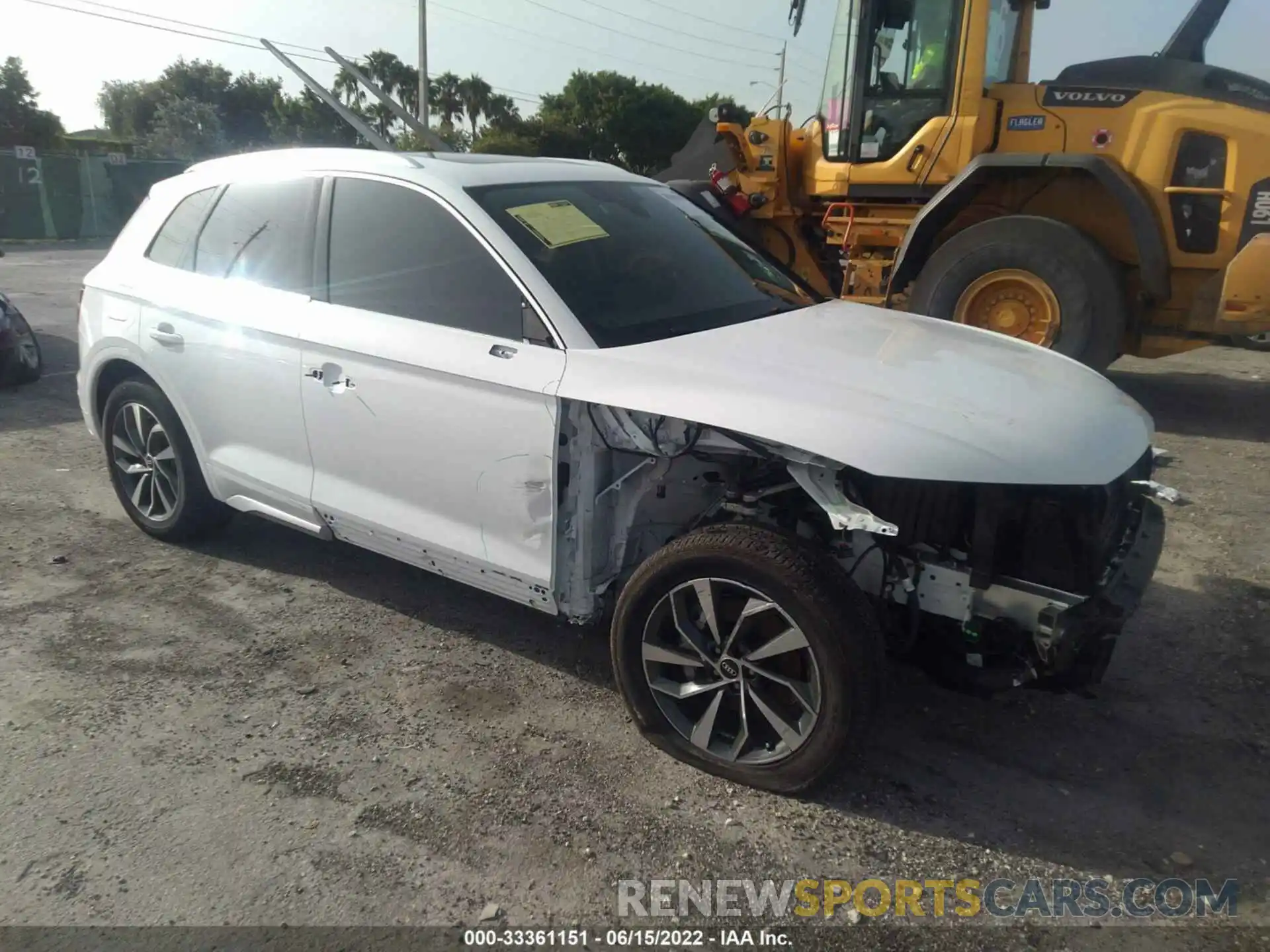 1 Photograph of a damaged car WA1GAAFY6N2021357 AUDI Q5 2022