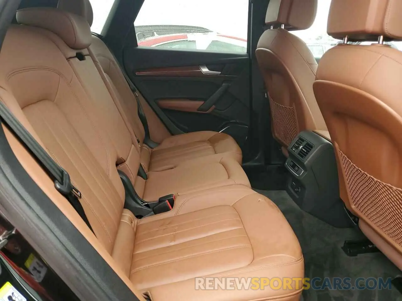 11 Photograph of a damaged car WA1GAAFY6N2031385 AUDI Q5 2022