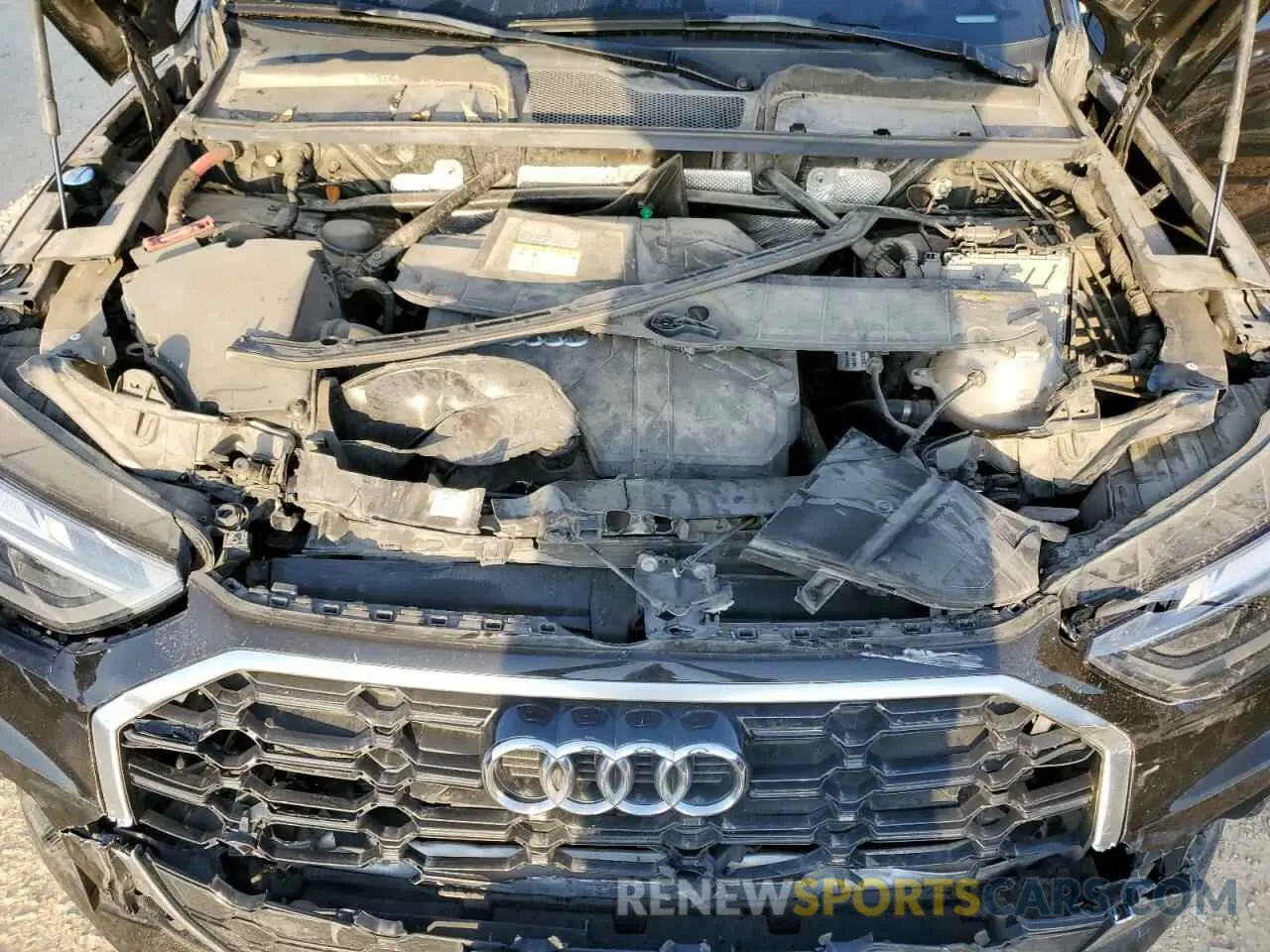 11 Photograph of a damaged car WA1GAAFY7N2001182 AUDI Q5 2022