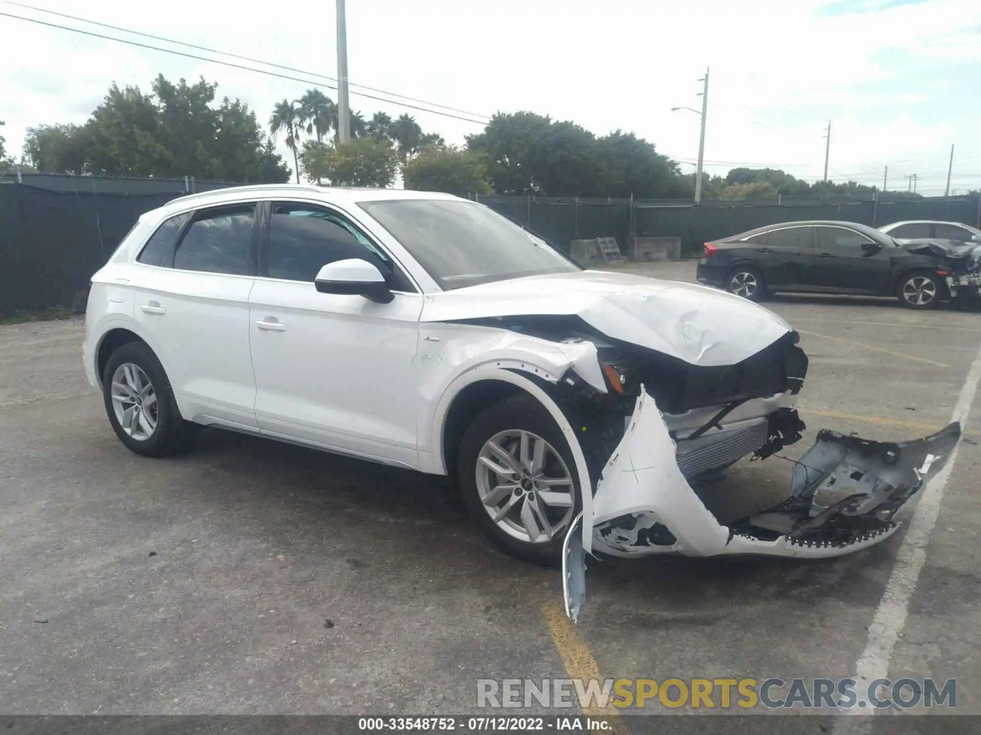 1 Photograph of a damaged car WA1GAAFY7N2017186 AUDI Q5 2022