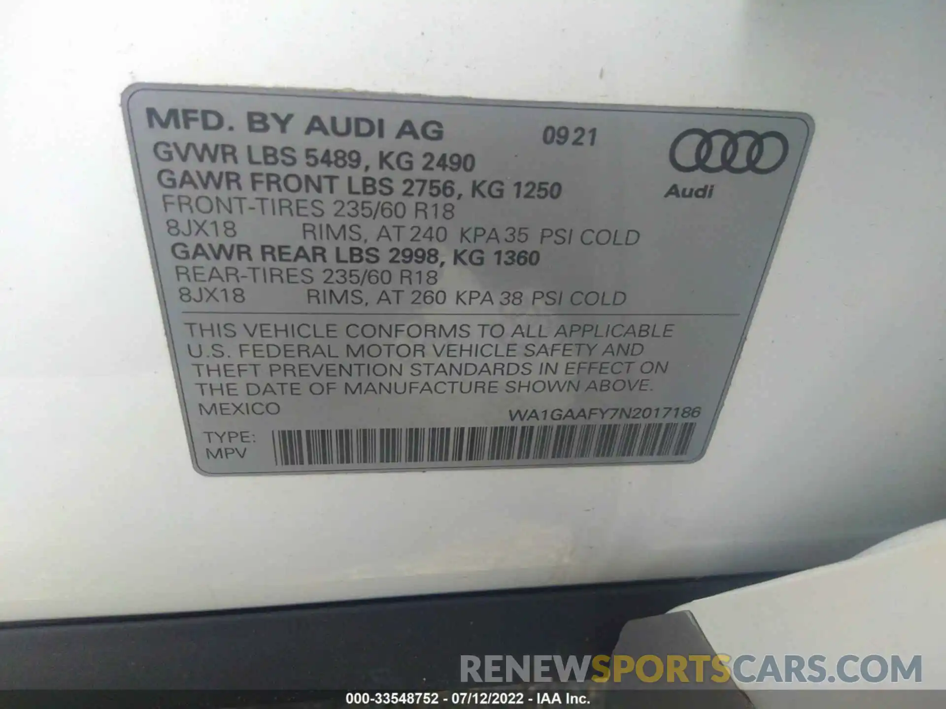 9 Photograph of a damaged car WA1GAAFY7N2017186 AUDI Q5 2022