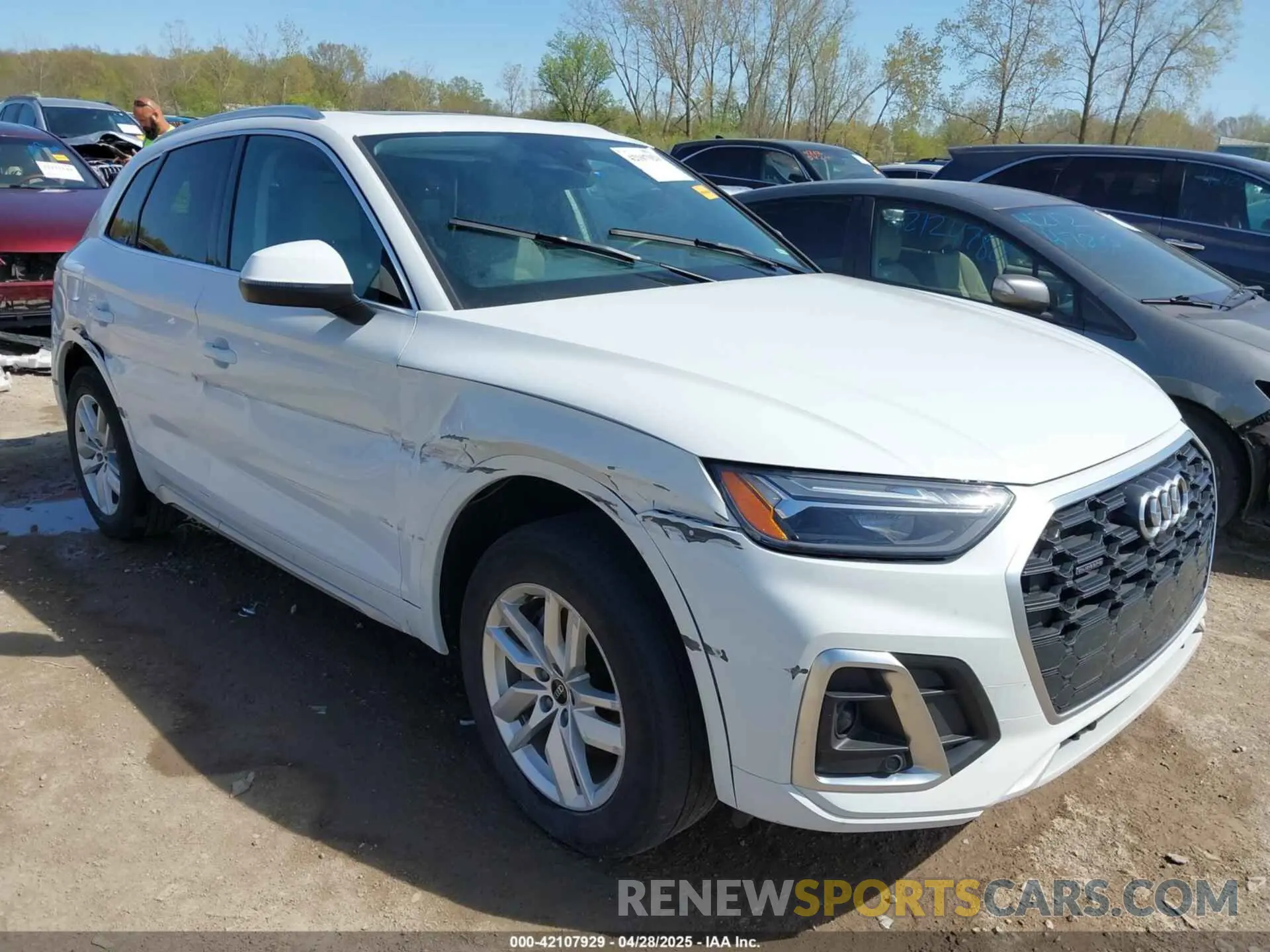 1 Photograph of a damaged car WA1GAAFY8N2086002 AUDI Q5 2022
