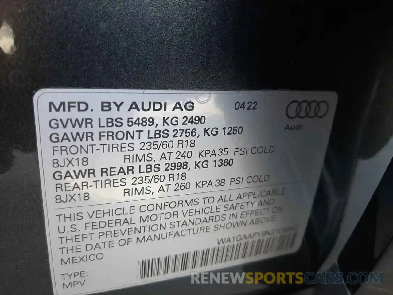 10 Photograph of a damaged car WA1GAAFY9N2108542 AUDI Q5 2022