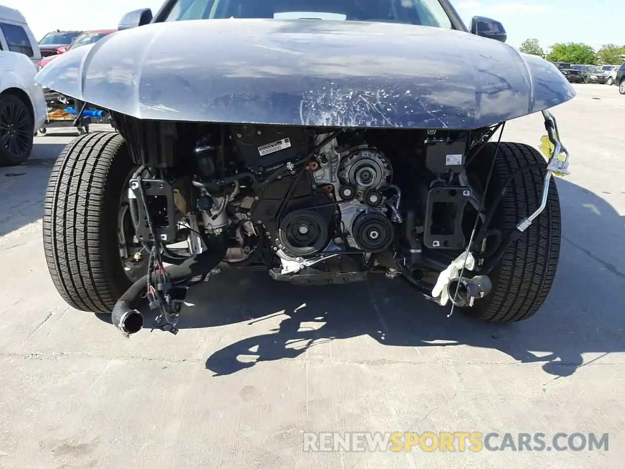 9 Photograph of a damaged car WA1GAAFY9N2108542 AUDI Q5 2022