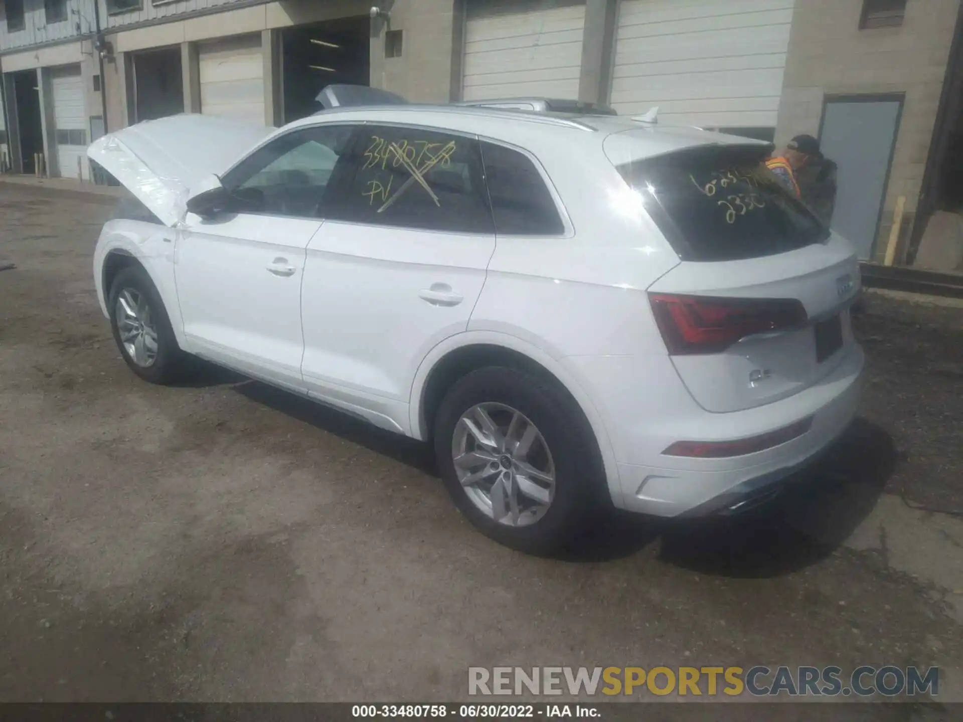 3 Photograph of a damaged car WA1GAAFYXN2016596 AUDI Q5 2022