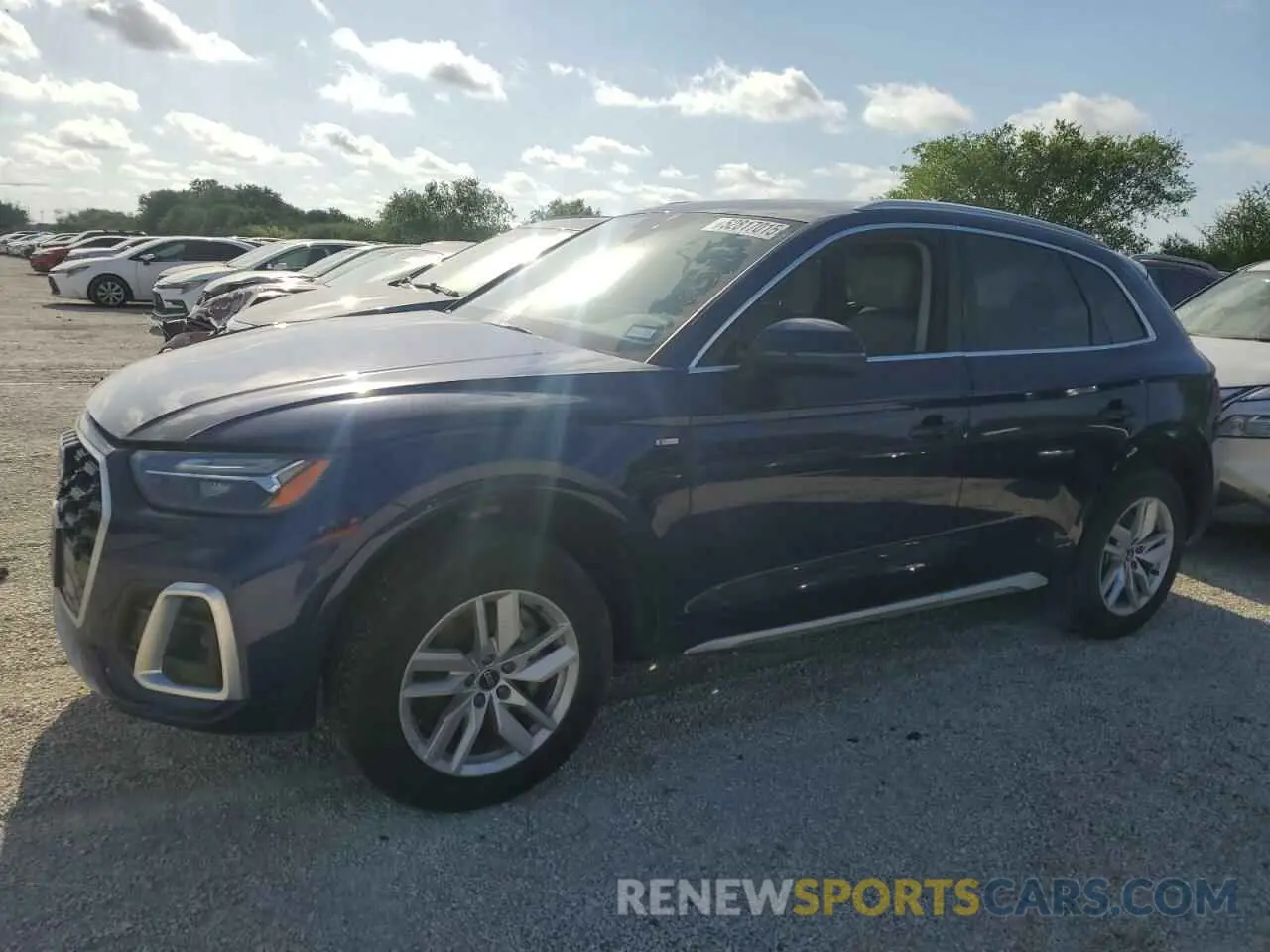 1 Photograph of a damaged car WA1GAAFYXN2071100 AUDI Q5 2022