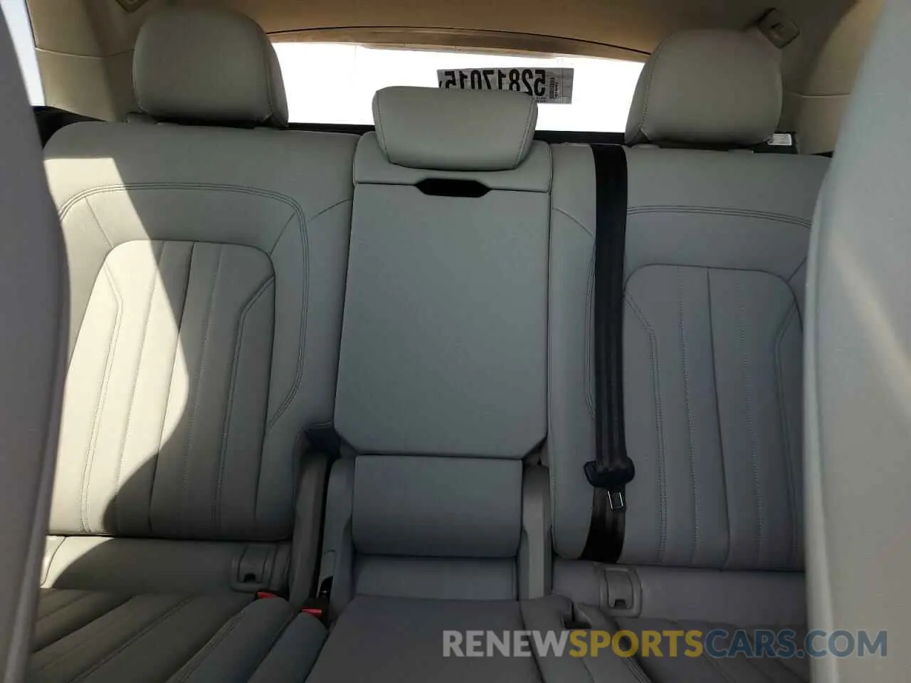 10 Photograph of a damaged car WA1GAAFYXN2071100 AUDI Q5 2022