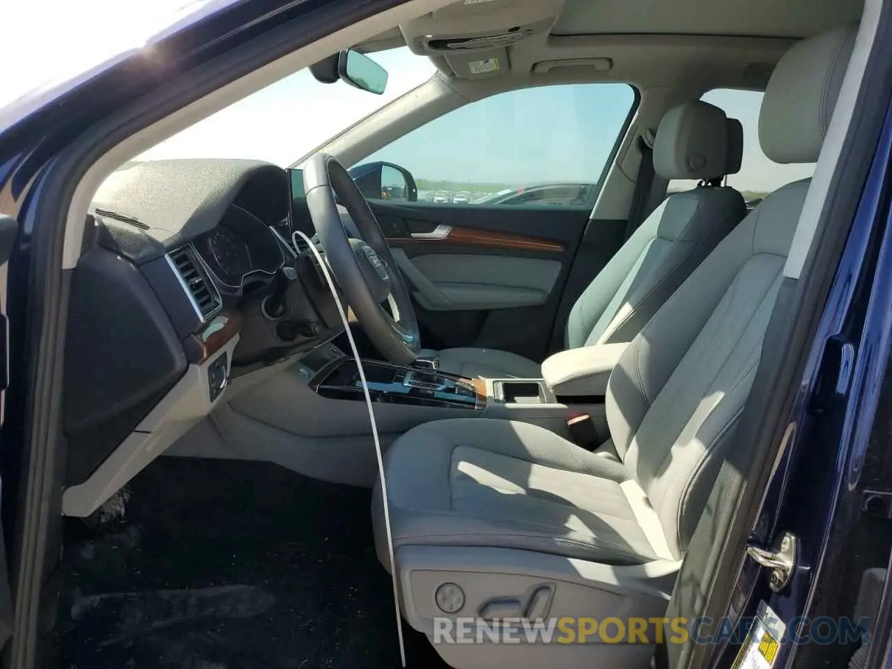 7 Photograph of a damaged car WA1GAAFYXN2071100 AUDI Q5 2022