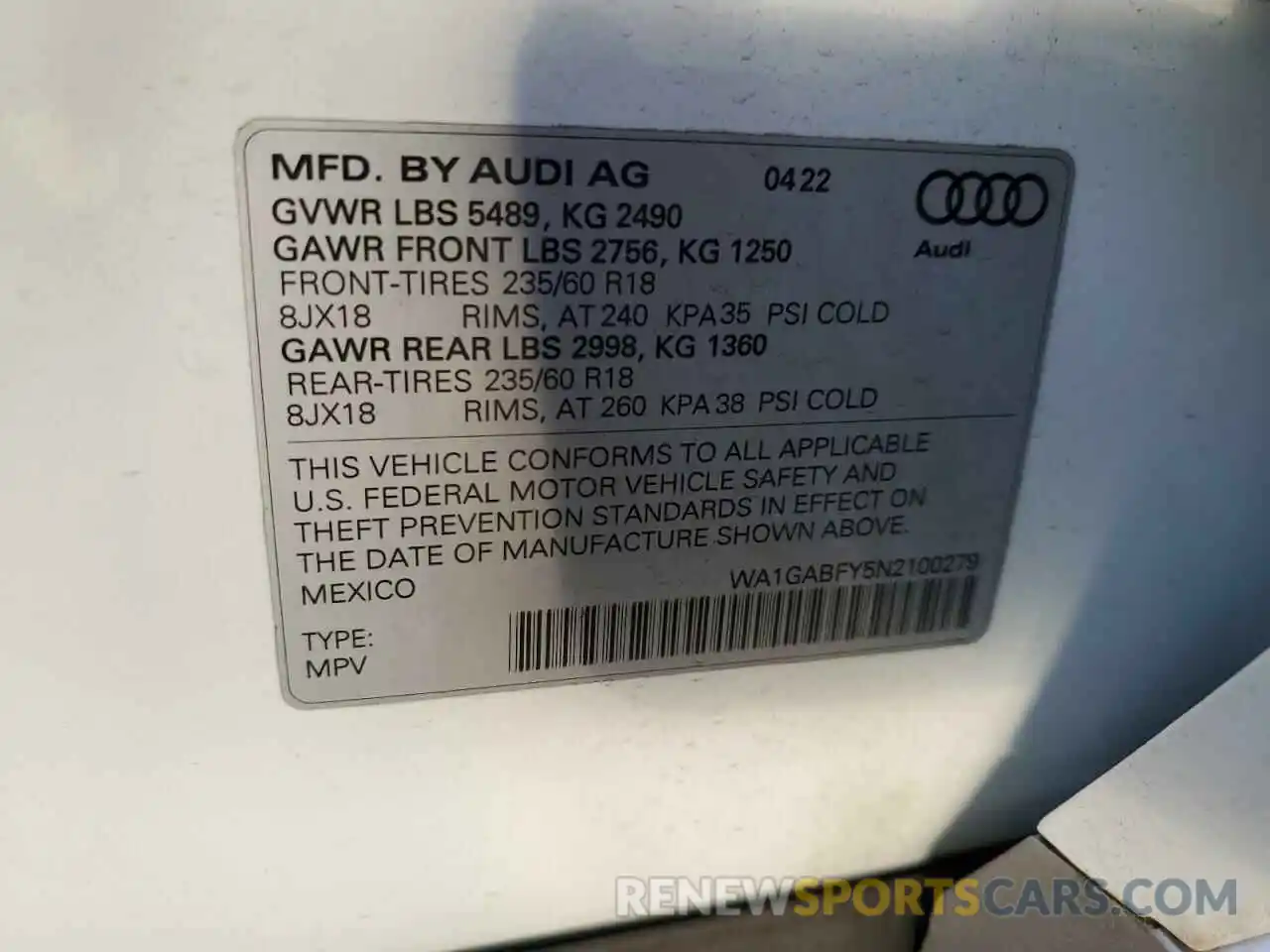 10 Photograph of a damaged car WA1GABFY5N2100279 AUDI Q5 2022