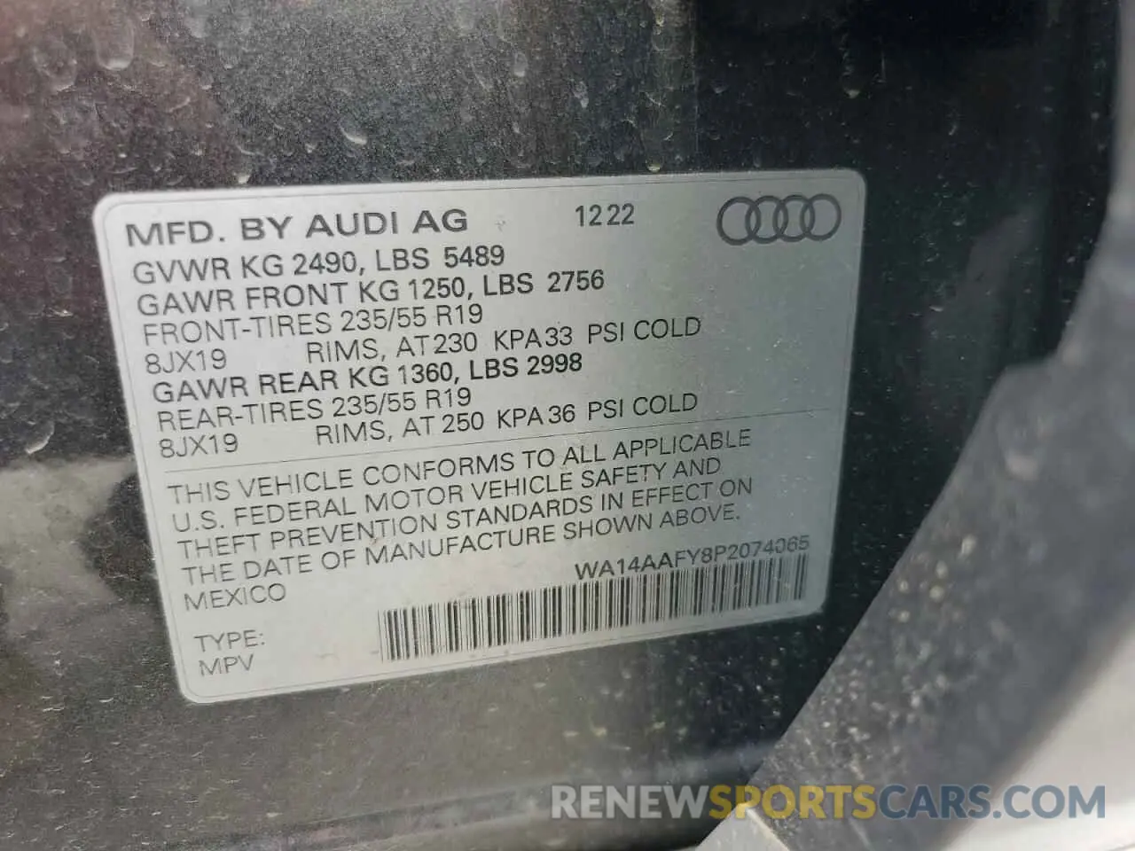 12 Photograph of a damaged car WA14AAFY8P2074065 AUDI Q5 2023