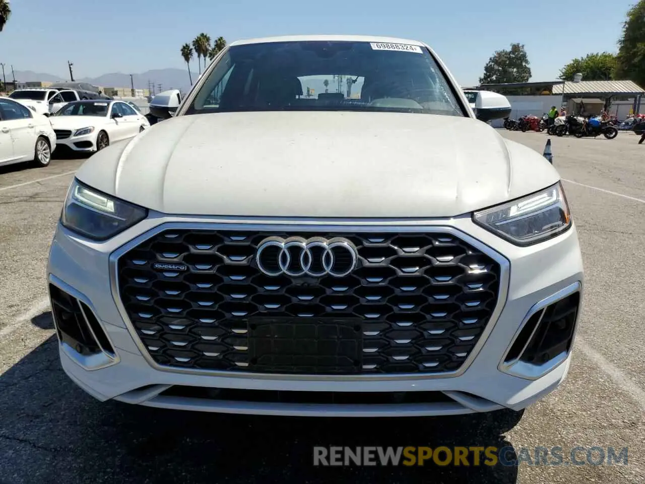 5 Photograph of a damaged car WA15AAFY2P2145930 AUDI Q5 2023