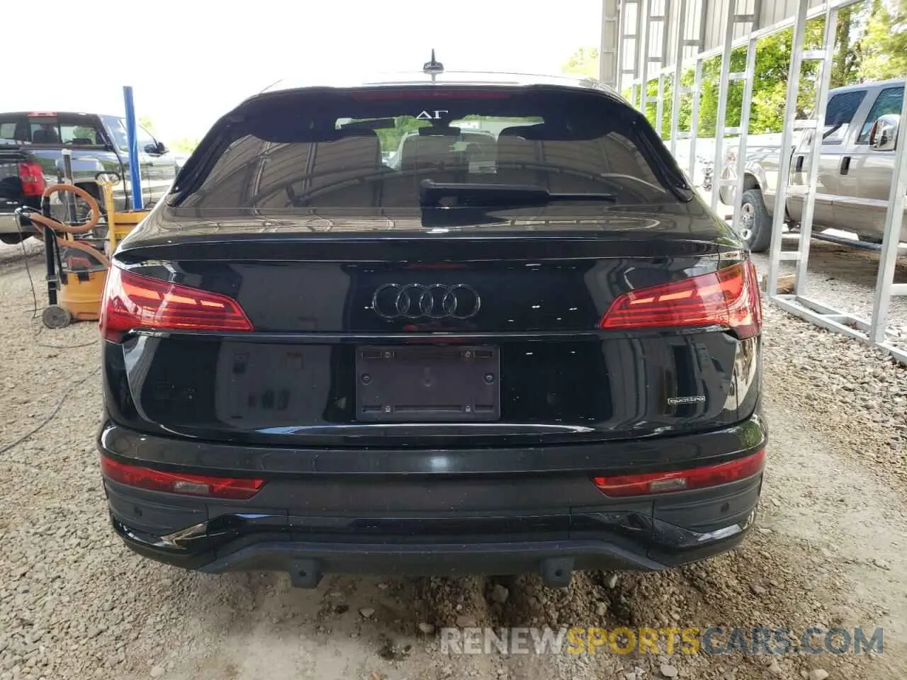 6 Photograph of a damaged car WA15AAFY4P2022274 AUDI Q5 2023