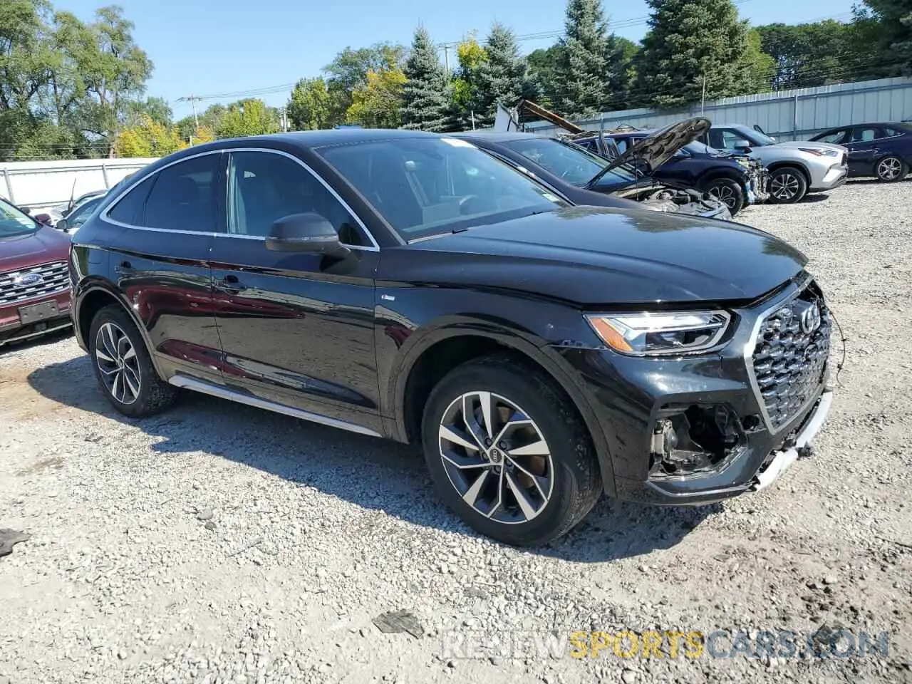 4 Photograph of a damaged car WA15AAFYXP2108382 AUDI Q5 2023