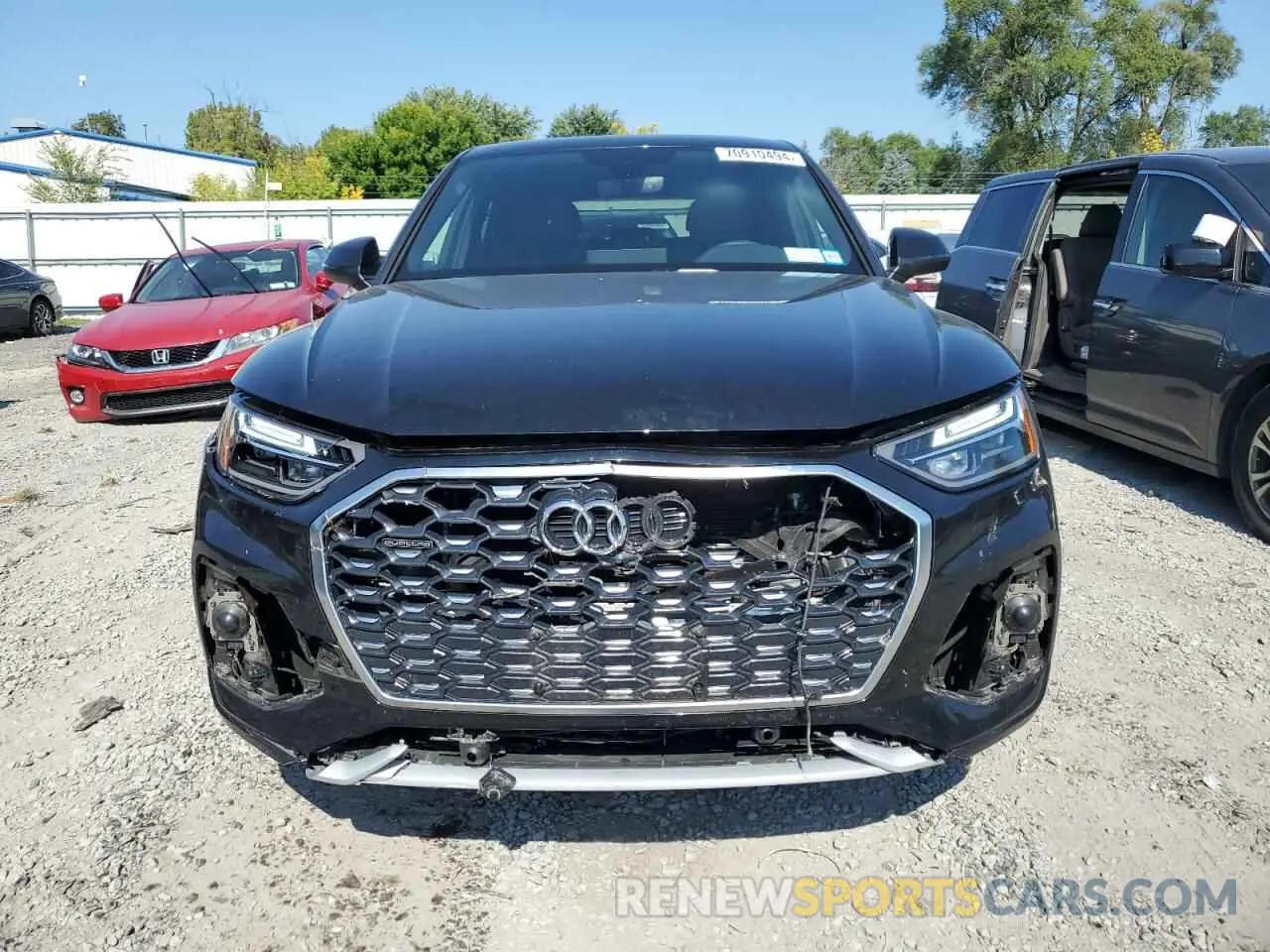 5 Photograph of a damaged car WA15AAFYXP2108382 AUDI Q5 2023