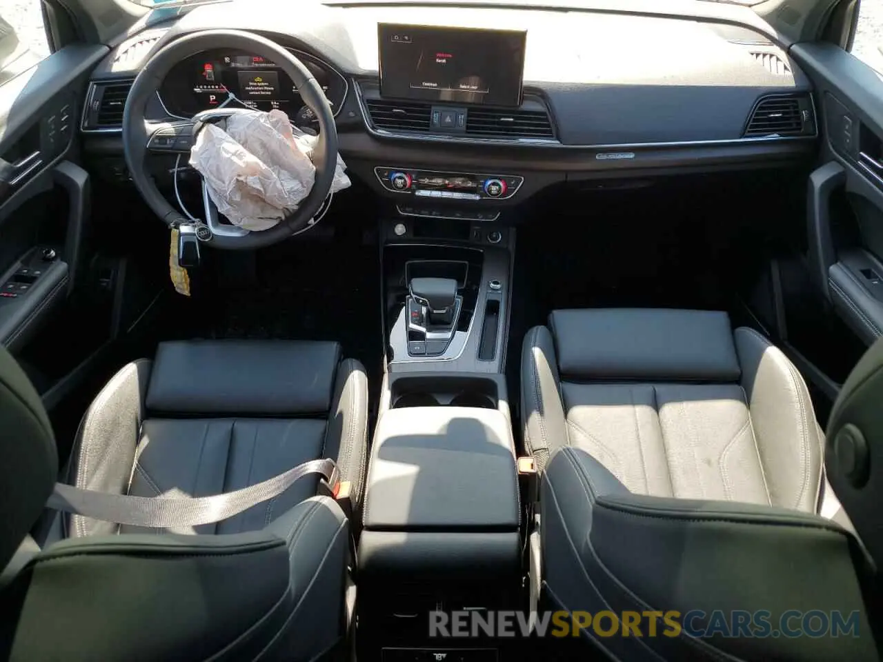 8 Photograph of a damaged car WA15AAFYXP2108382 AUDI Q5 2023