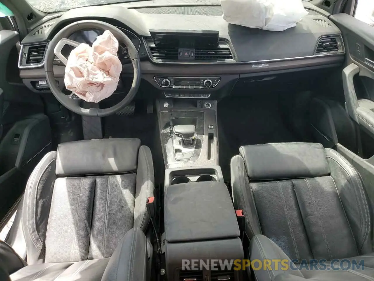 8 Photograph of a damaged car WA15AAFYXP2177153 AUDI Q5 2023