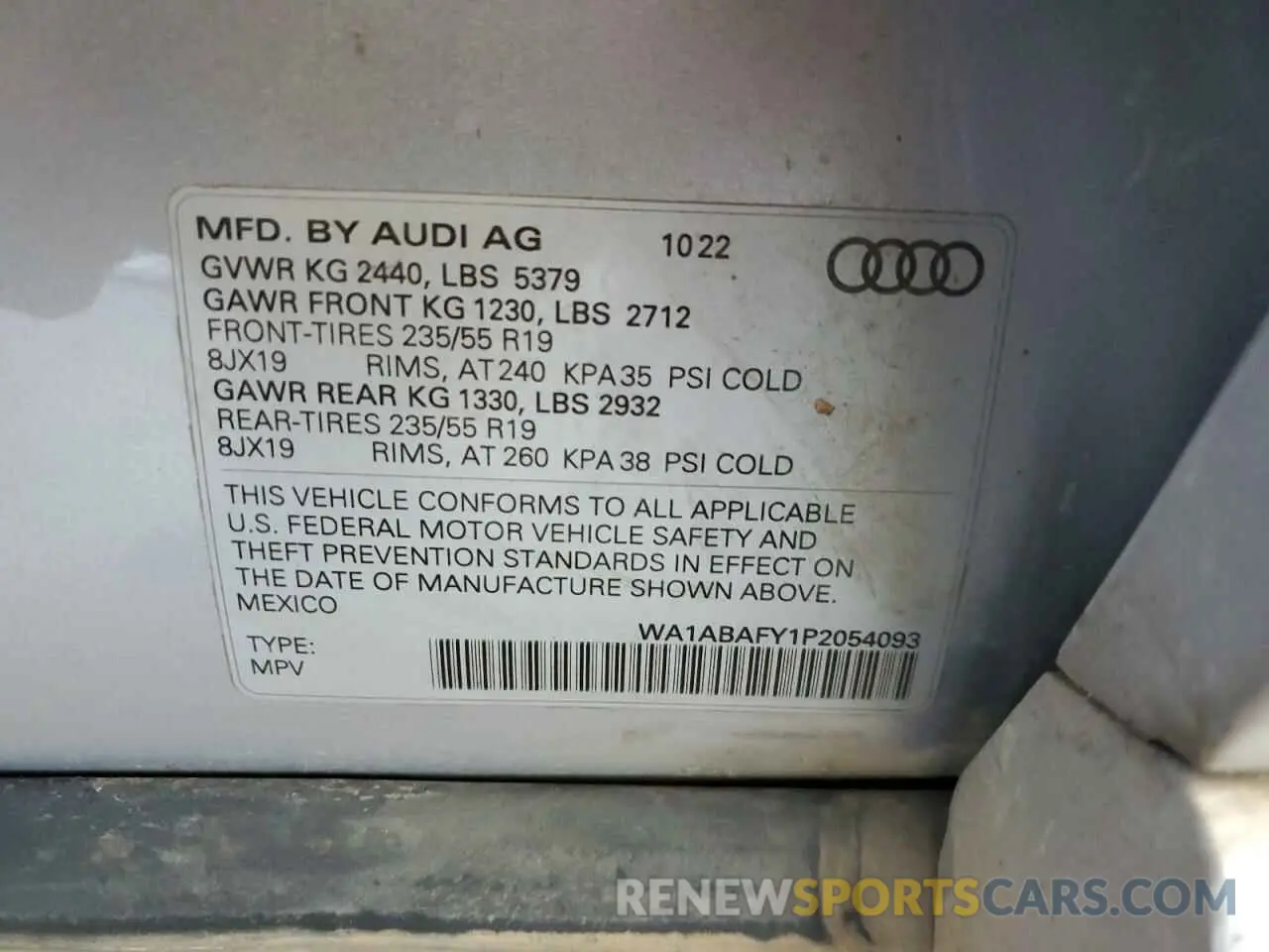 13 Photograph of a damaged car WA1ABAFY1P2054093 AUDI Q5 2023