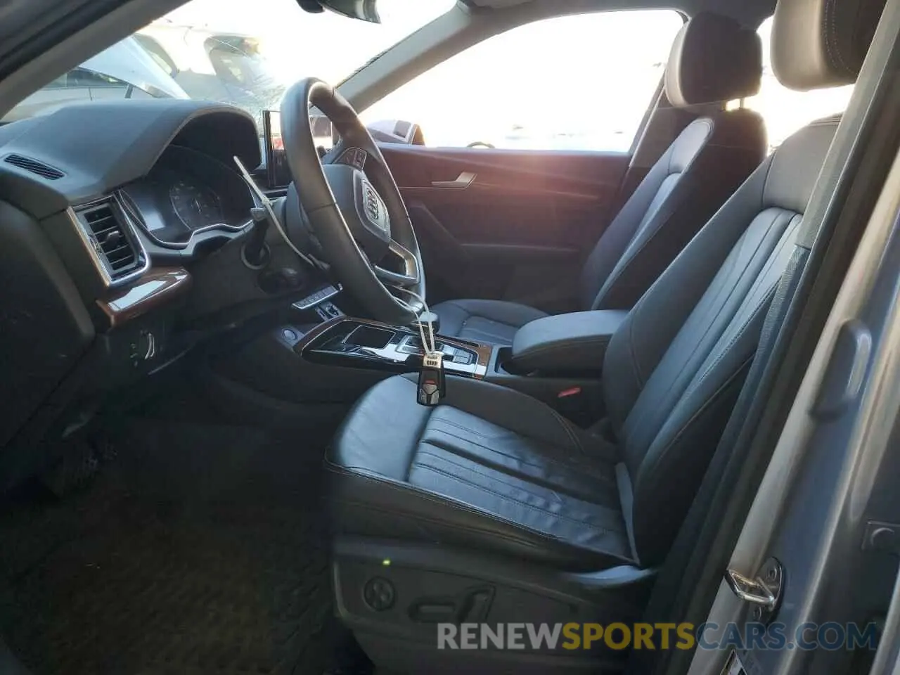 7 Photograph of a damaged car WA1ABAFY1P2054093 AUDI Q5 2023