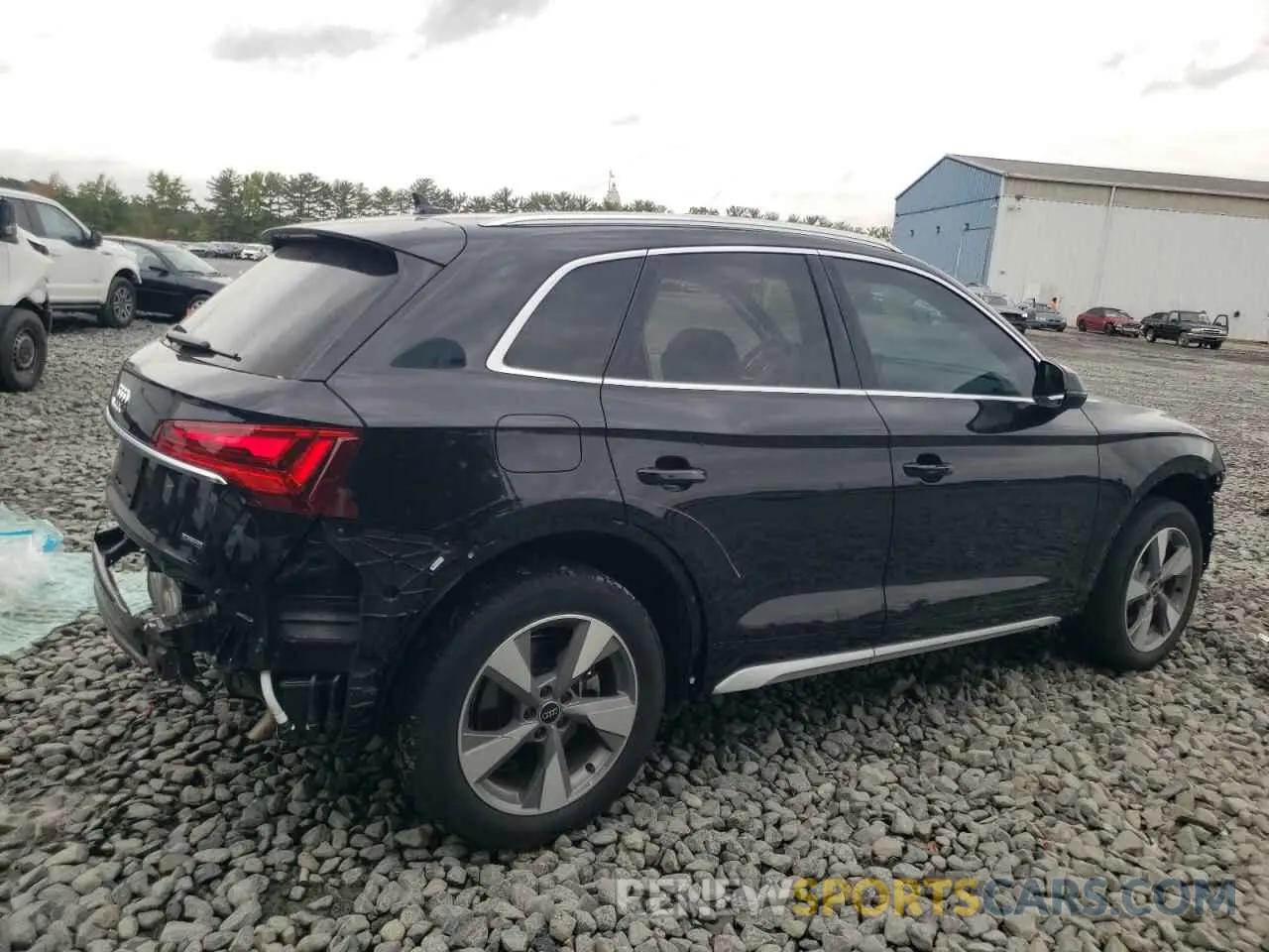 3 Photograph of a damaged car WA1ABAFY1P2069094 AUDI Q5 2023