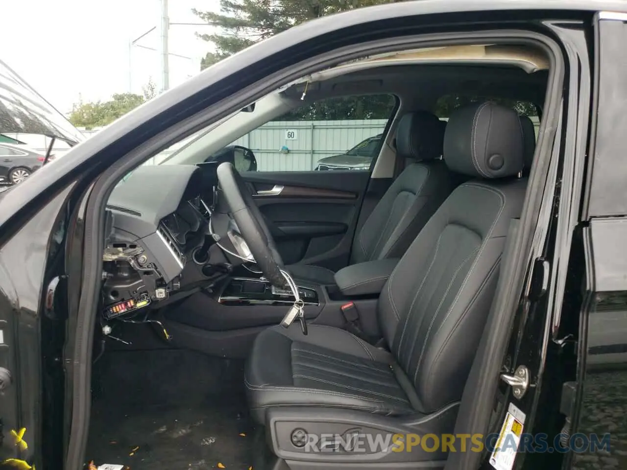 7 Photograph of a damaged car WA1ABAFY1P2069094 AUDI Q5 2023
