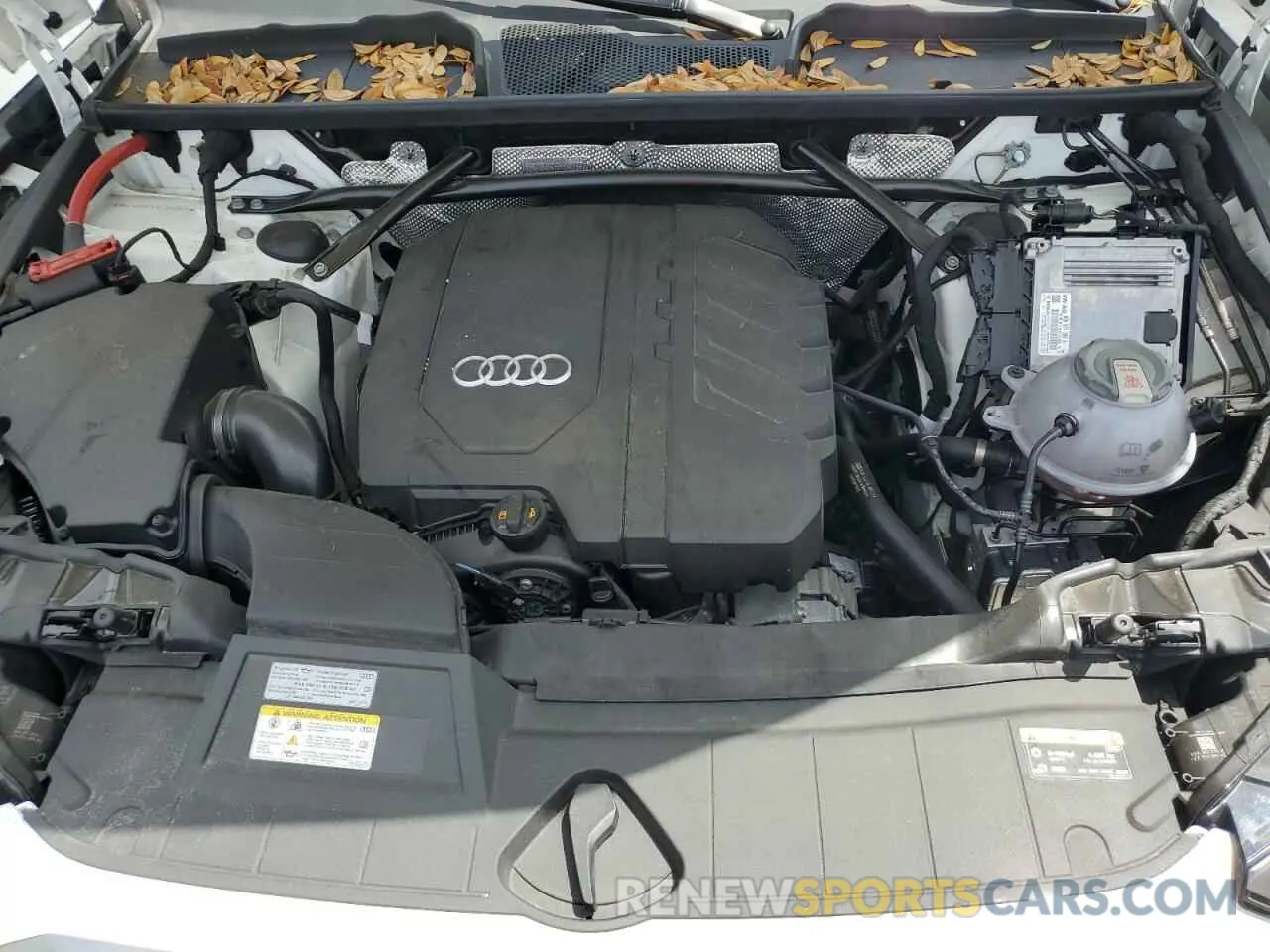 14 Photograph of a damaged car WA1ABAFY1P2094805 AUDI Q5 2023