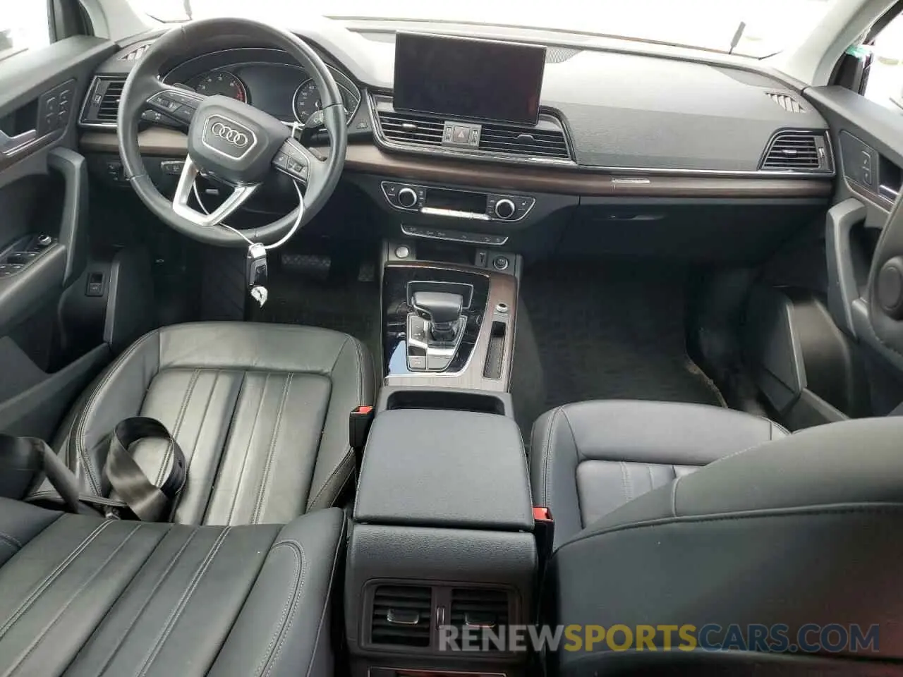 8 Photograph of a damaged car WA1ABAFY1P2094805 AUDI Q5 2023