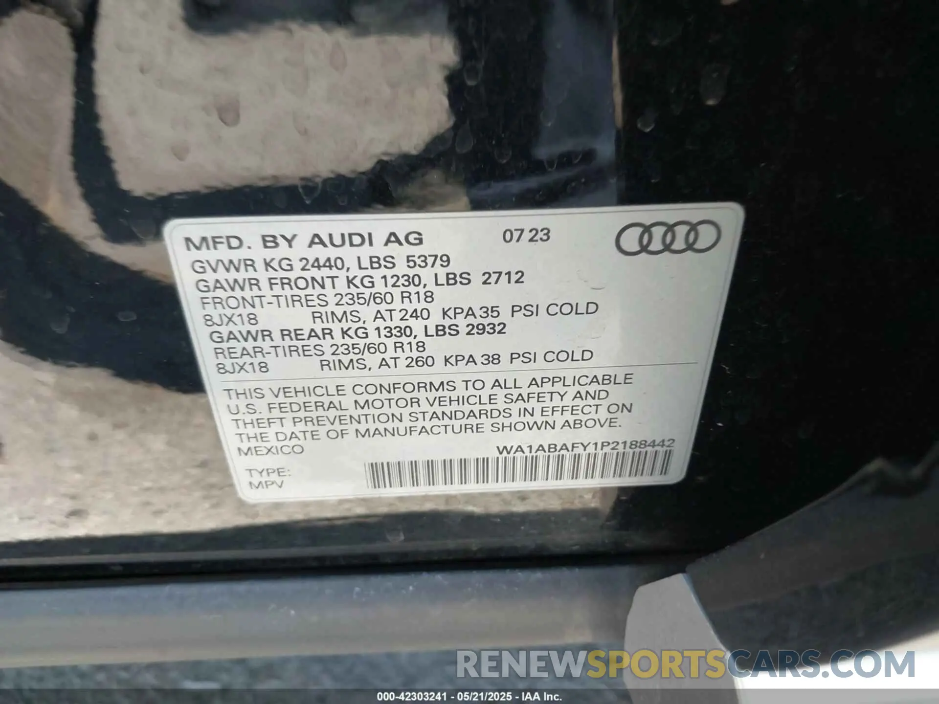 9 Photograph of a damaged car WA1ABAFY1P2188442 AUDI Q5 2023