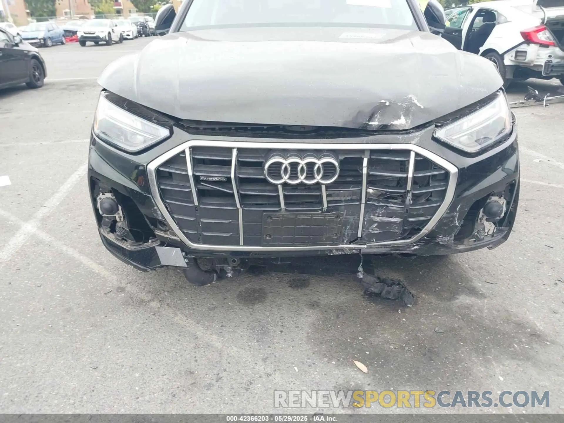 17 Photograph of a damaged car WA1ABAFY2P2069296 AUDI Q5 2023