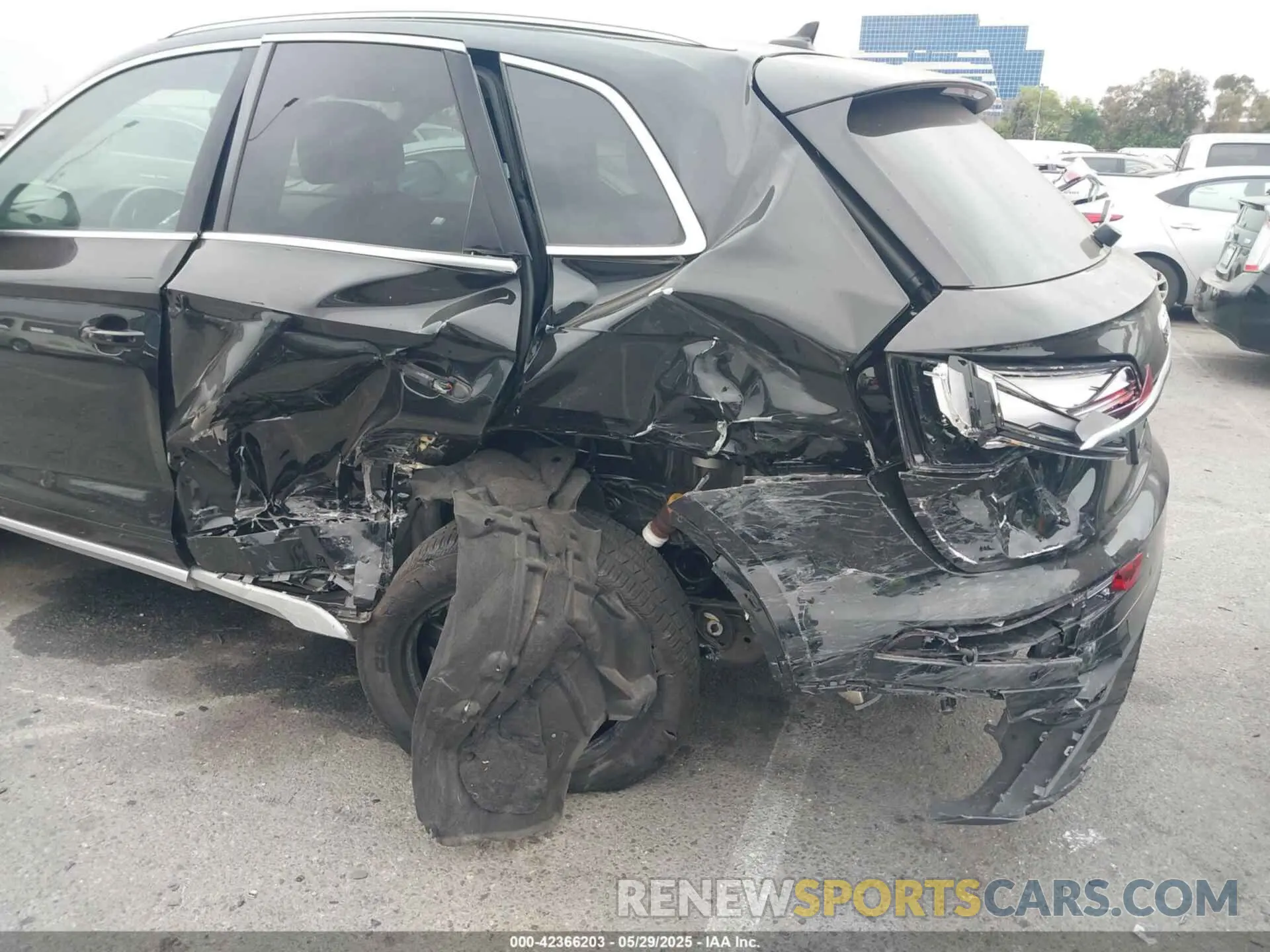 6 Photograph of a damaged car WA1ABAFY2P2069296 AUDI Q5 2023