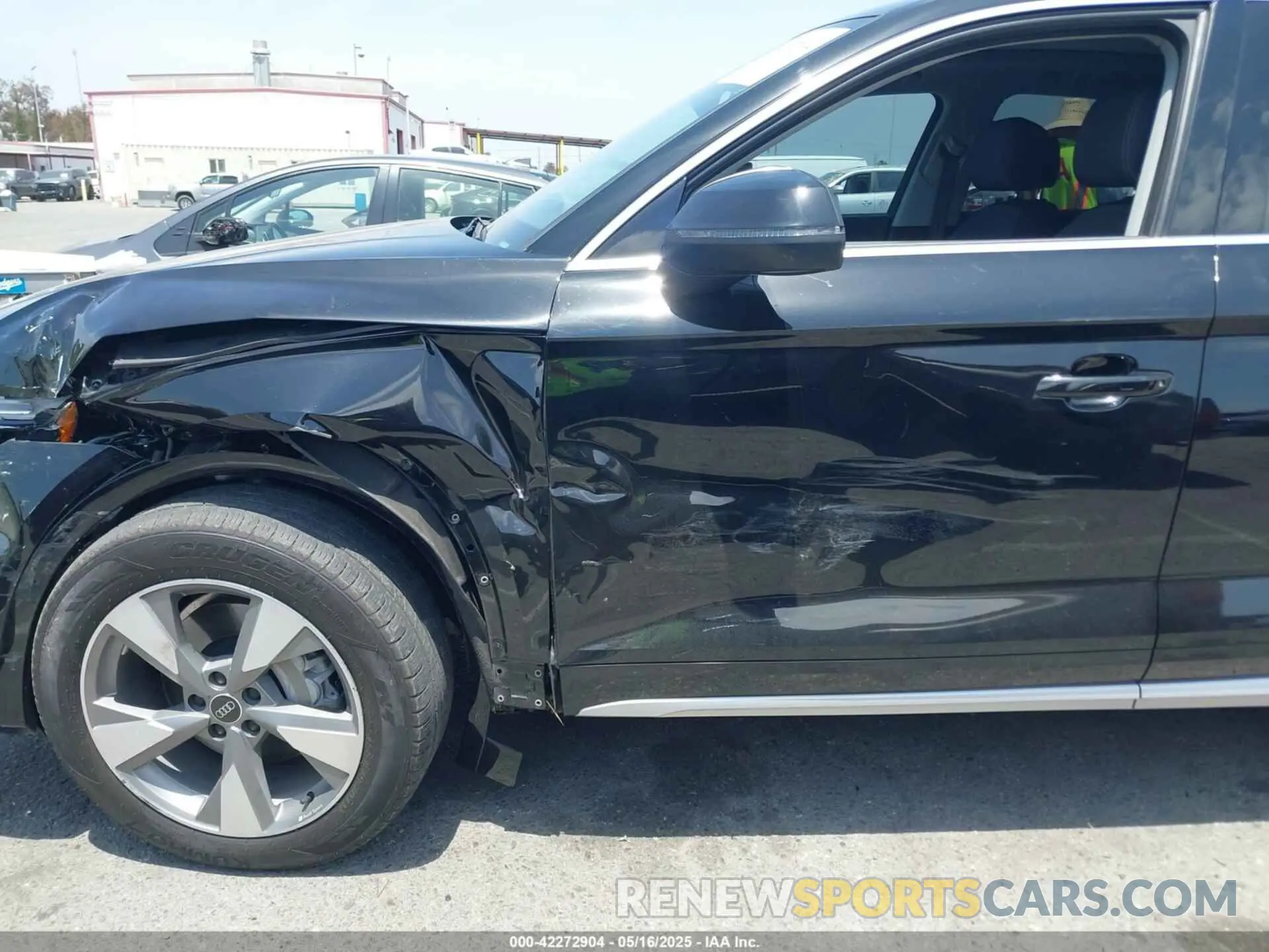 6 Photograph of a damaged car WA1ABAFY2P2132364 AUDI Q5 2023