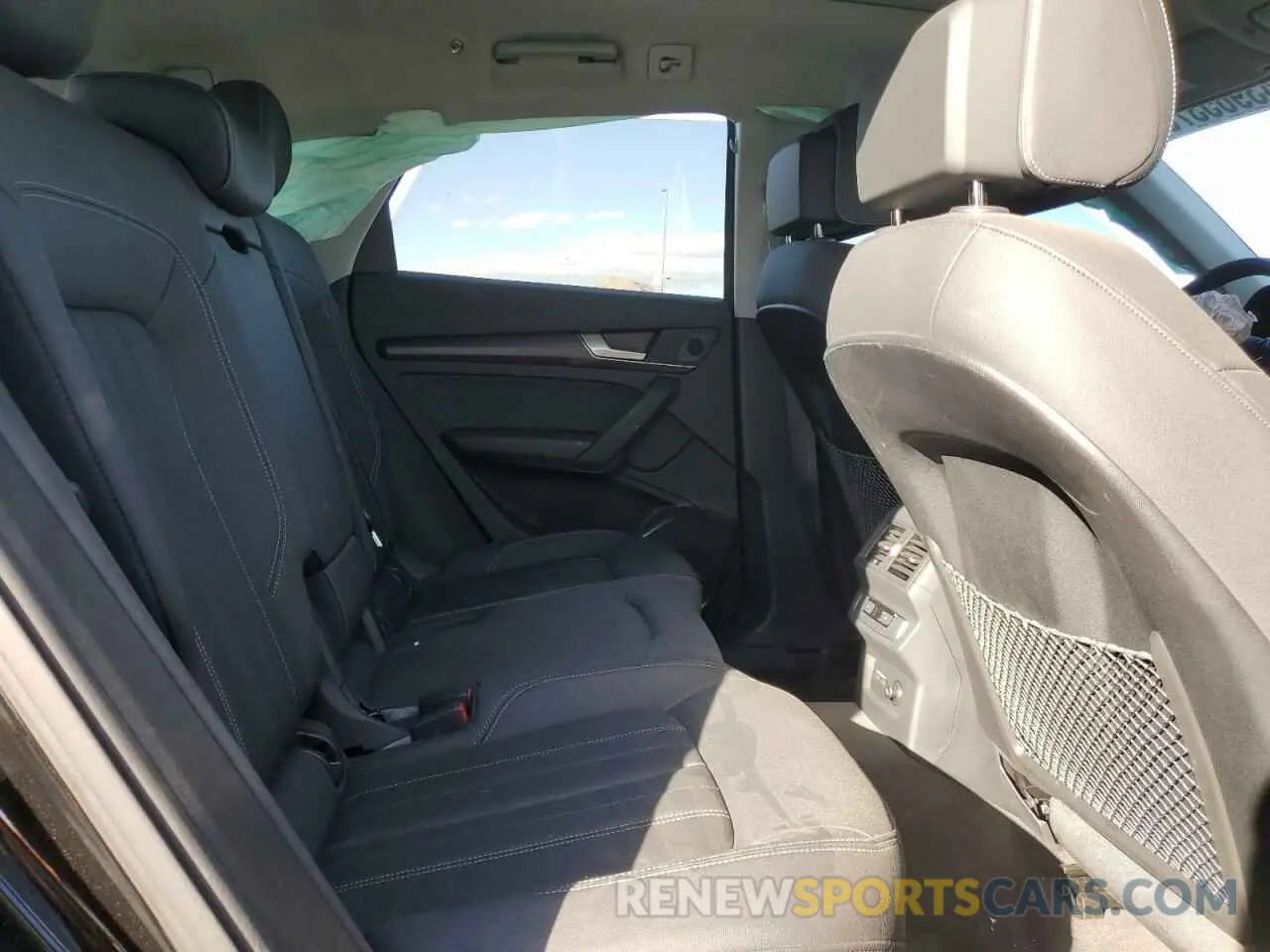 11 Photograph of a damaged car WA1ABAFY4P2086178 AUDI Q5 2023