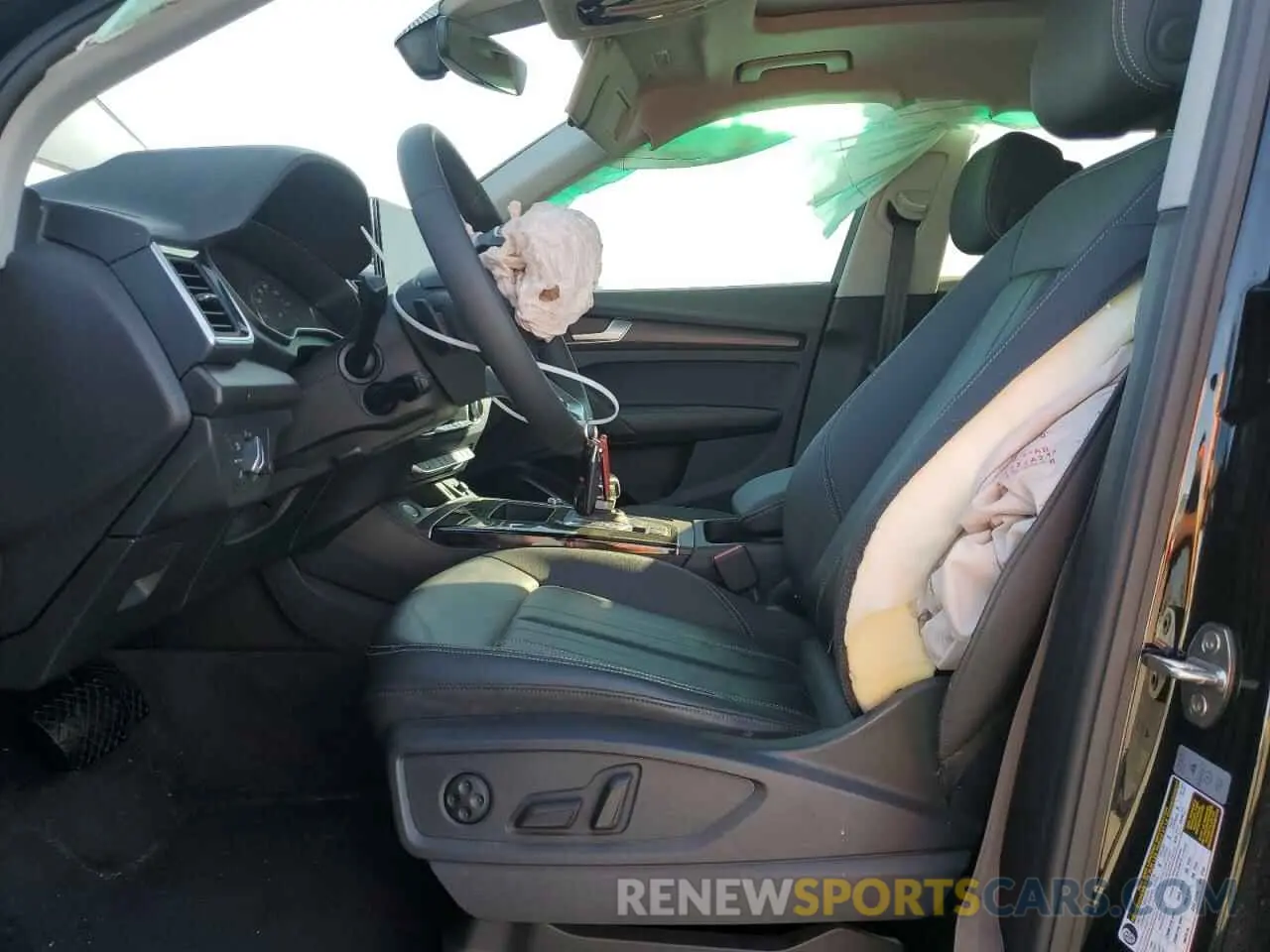 7 Photograph of a damaged car WA1ABAFY4P2086178 AUDI Q5 2023