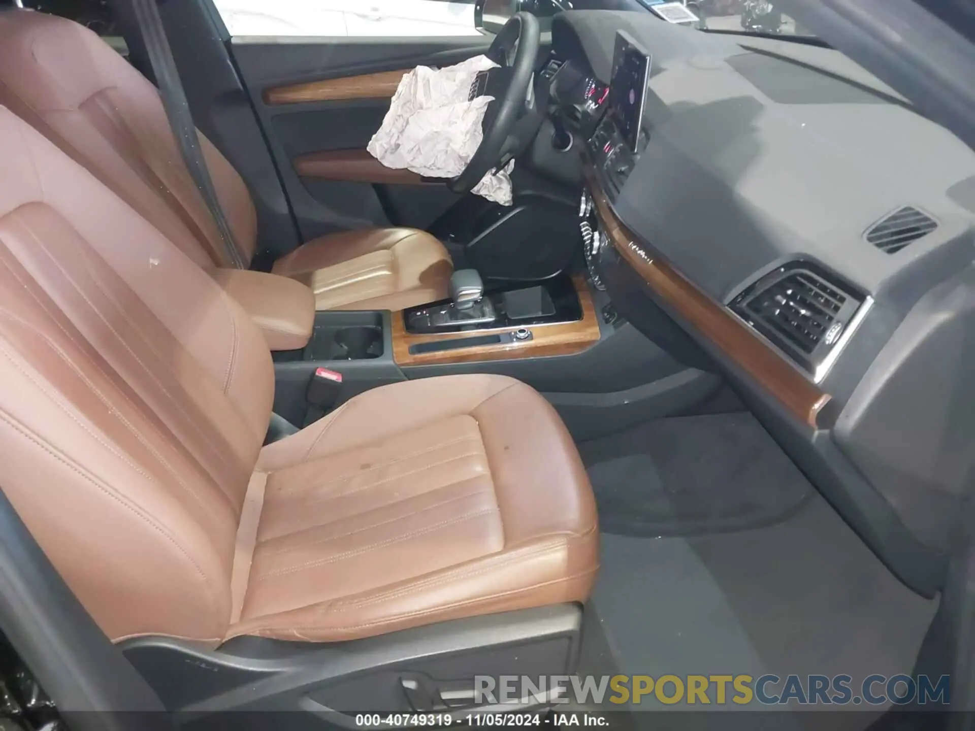 5 Photograph of a damaged car WA1ABAFY4P2095415 AUDI Q5 2023