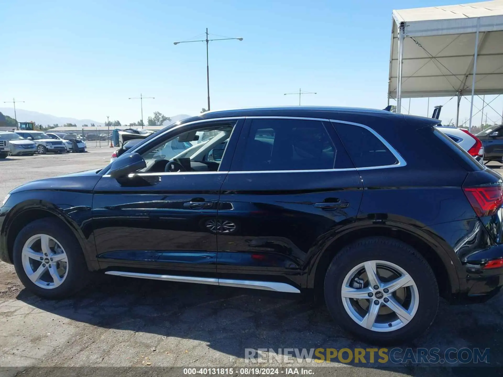 14 Photograph of a damaged car WA1ABAFY4P2133435 AUDI Q5 2023