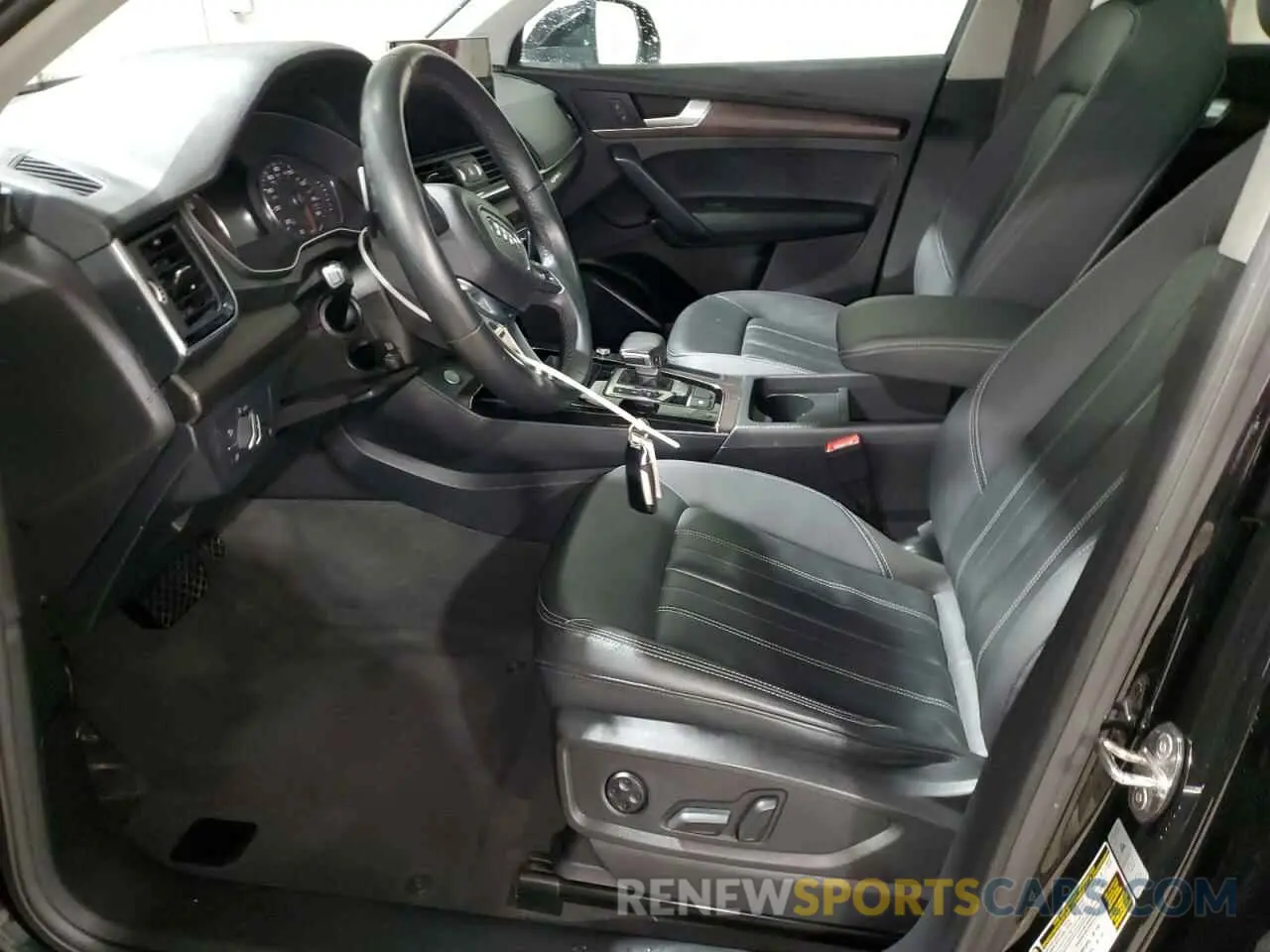 7 Photograph of a damaged car WA1ABAFY7P2045611 AUDI Q5 2023