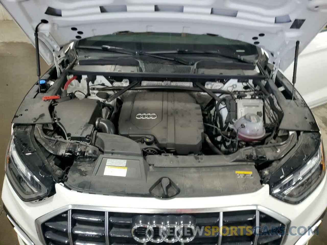 13 Photograph of a damaged car WA1ABAFY9P2032827 AUDI Q5 2023