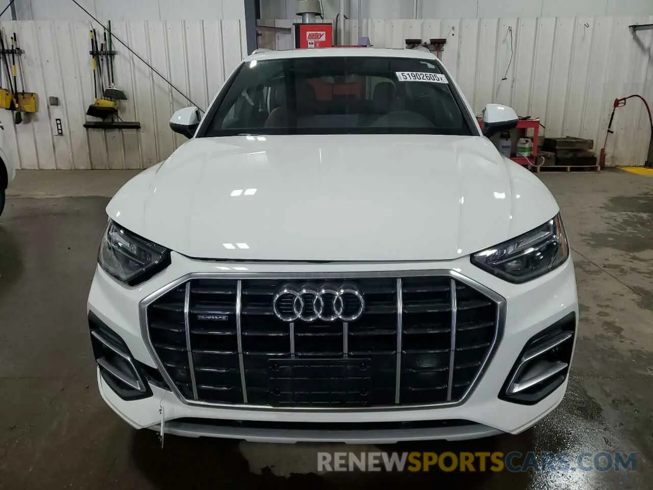 5 Photograph of a damaged car WA1ABAFY9P2032827 AUDI Q5 2023