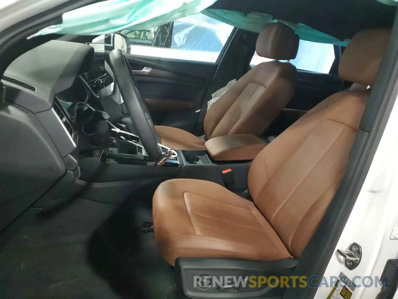 7 Photograph of a damaged car WA1ABAFY9P2032827 AUDI Q5 2023