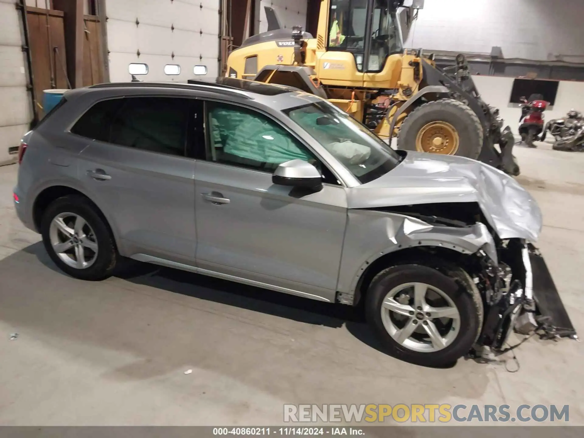 1 Photograph of a damaged car WA1ABAFY9P2081977 AUDI Q5 2023
