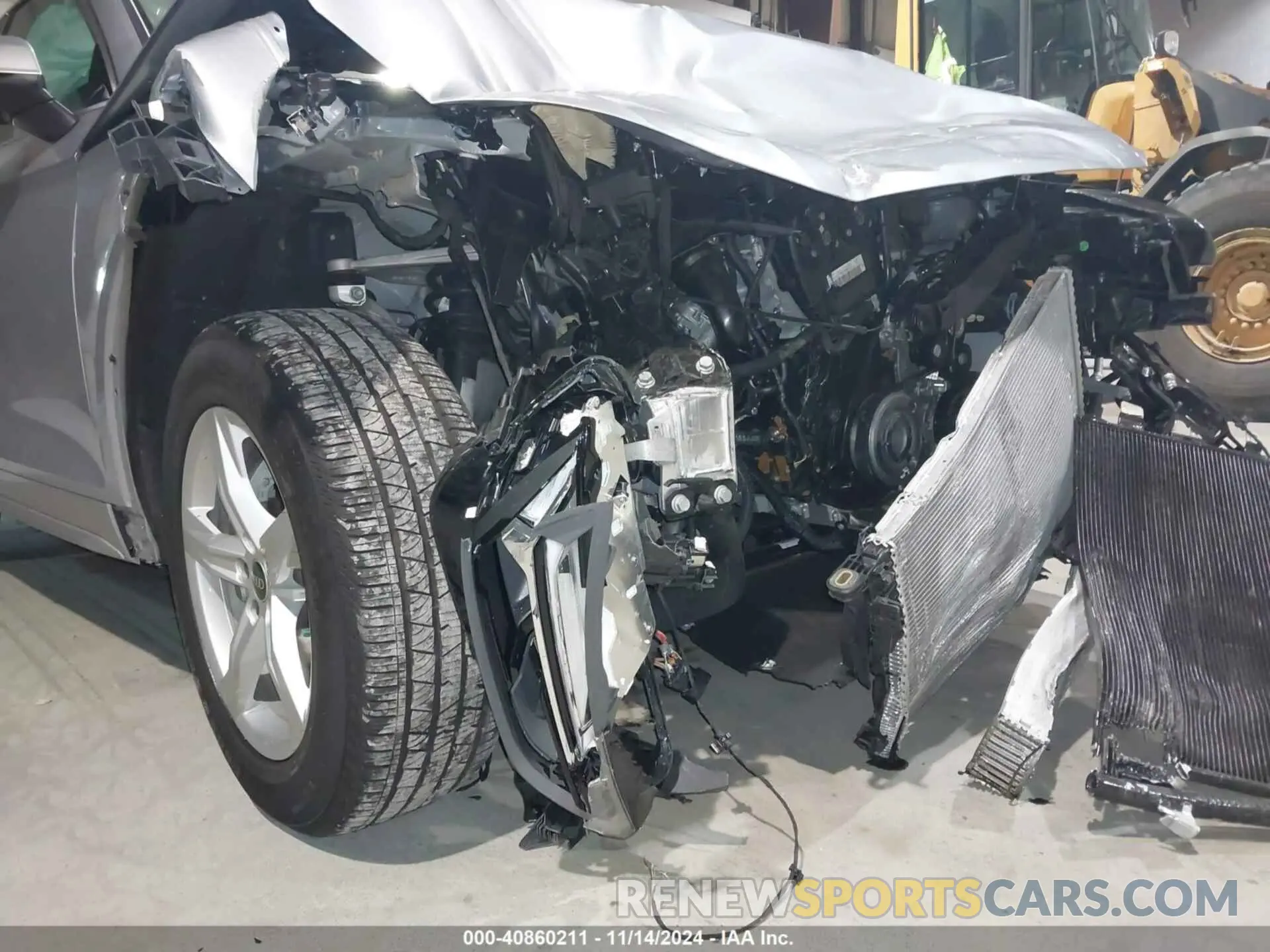 17 Photograph of a damaged car WA1ABAFY9P2081977 AUDI Q5 2023