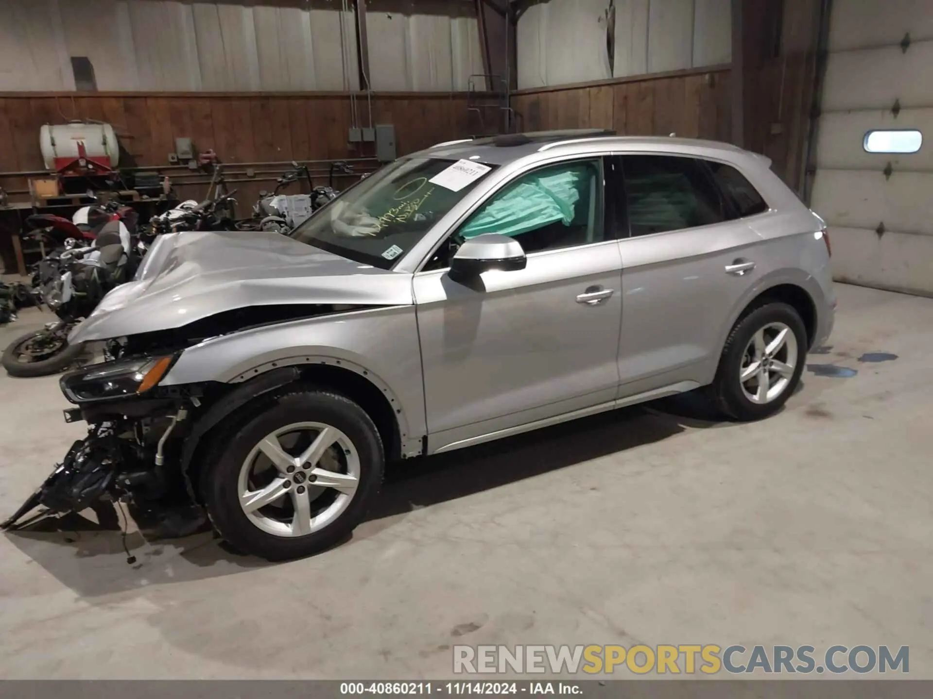2 Photograph of a damaged car WA1ABAFY9P2081977 AUDI Q5 2023