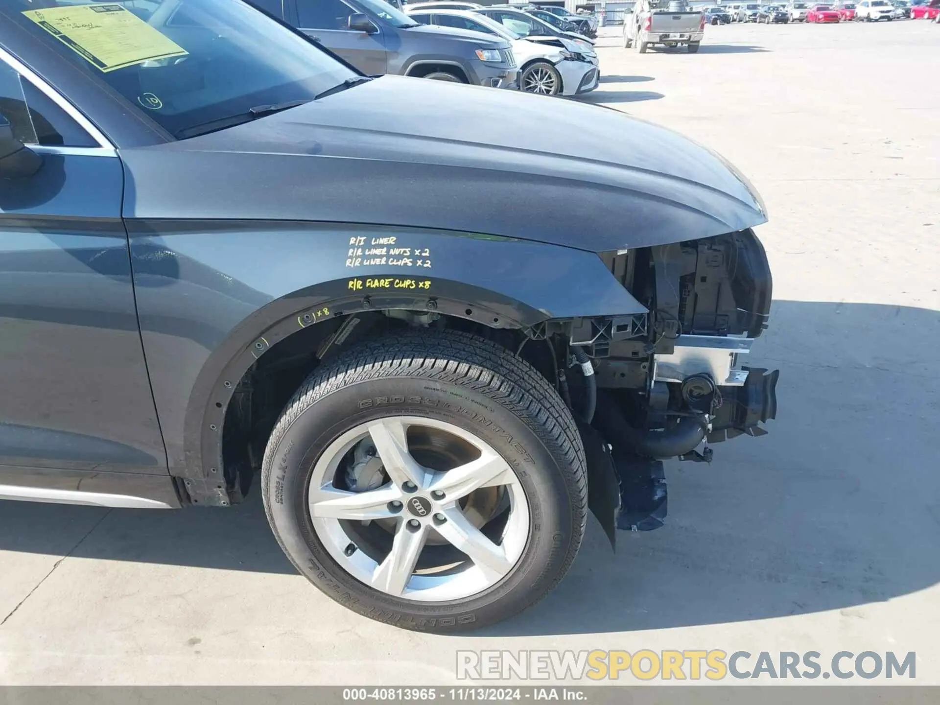 18 Photograph of a damaged car WA1ABAFY9P2113715 AUDI Q5 2023