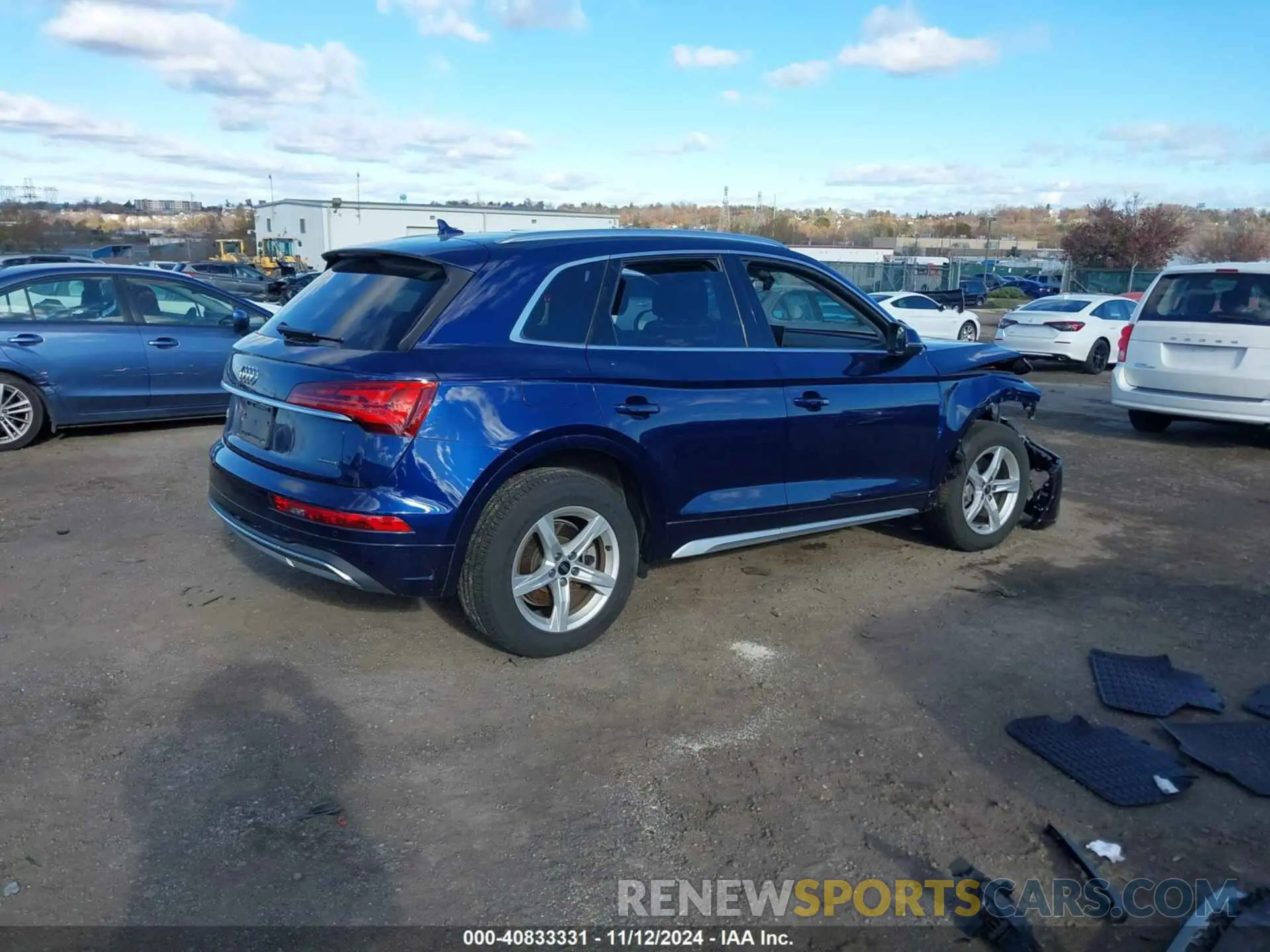 4 Photograph of a damaged car WA1ABAFY9P2141126 AUDI Q5 2023